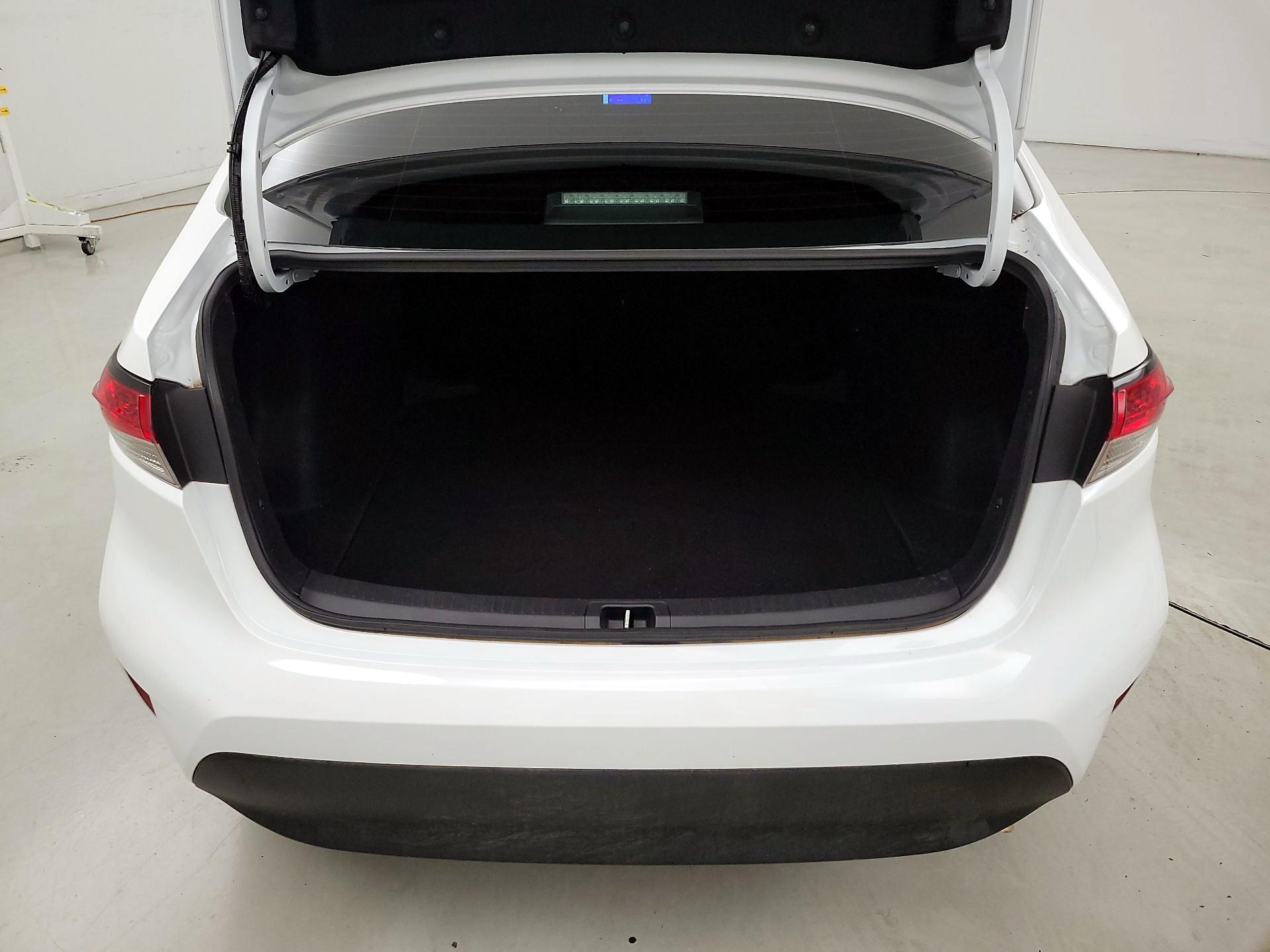 Thumbnail: 2024 Toyota Corolla - 18