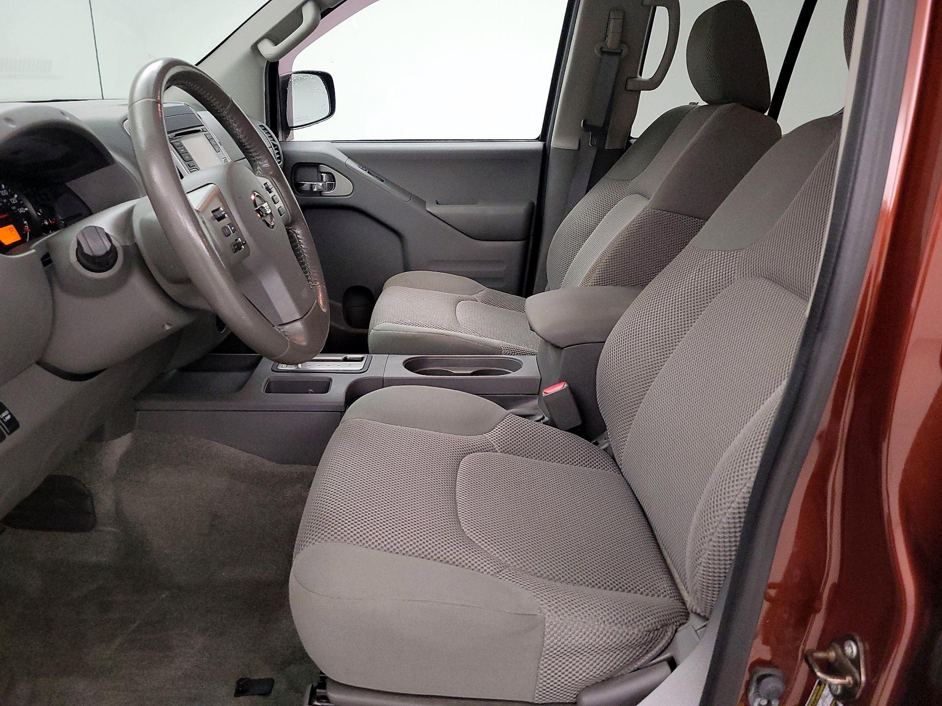 Thumbnail: 2016 Nissan Frontier - 9