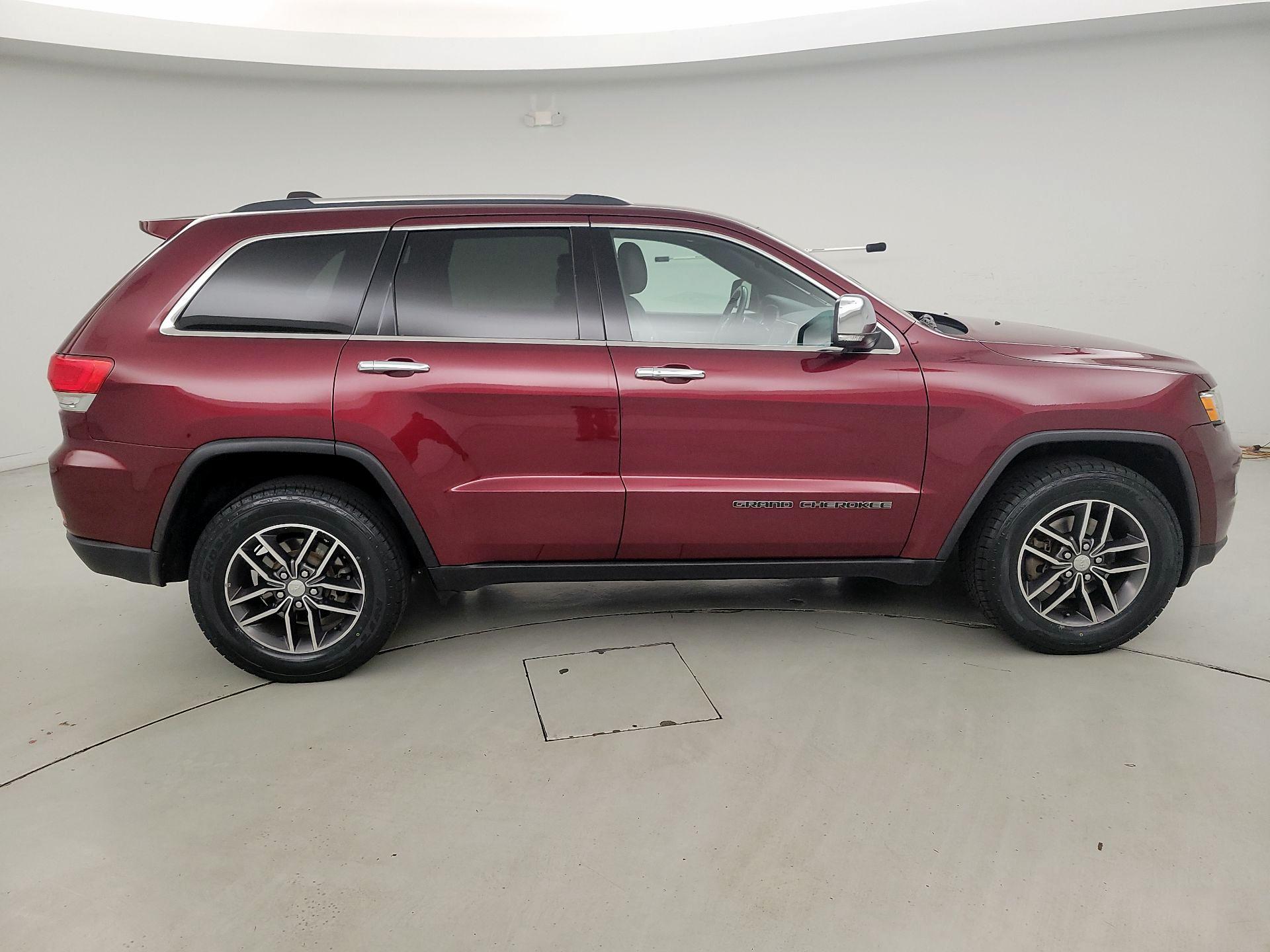 Thumbnail: 2017 Jeep Grand Cherokee - 4