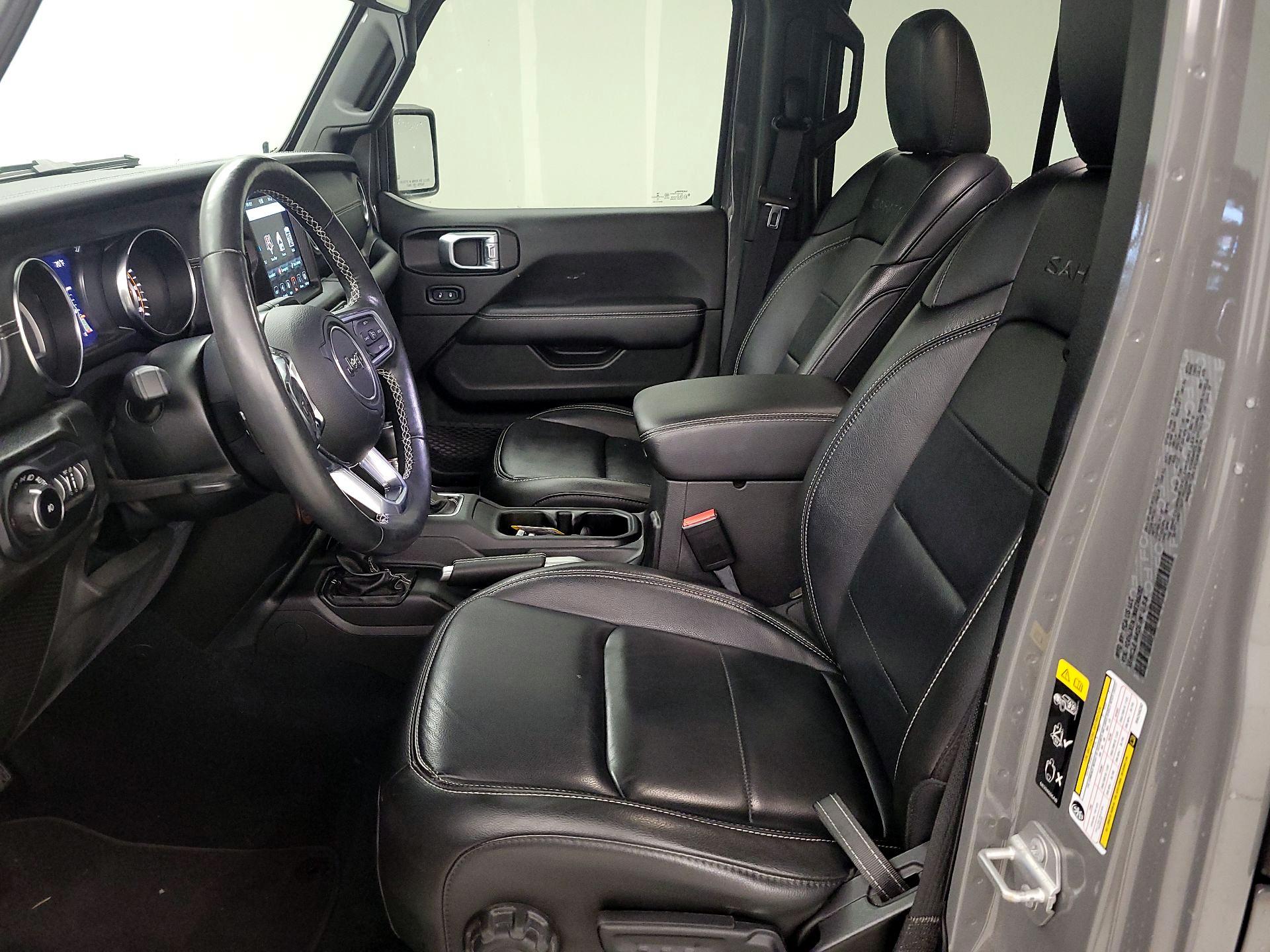 Thumbnail: 2022 Jeep Wrangler - 9