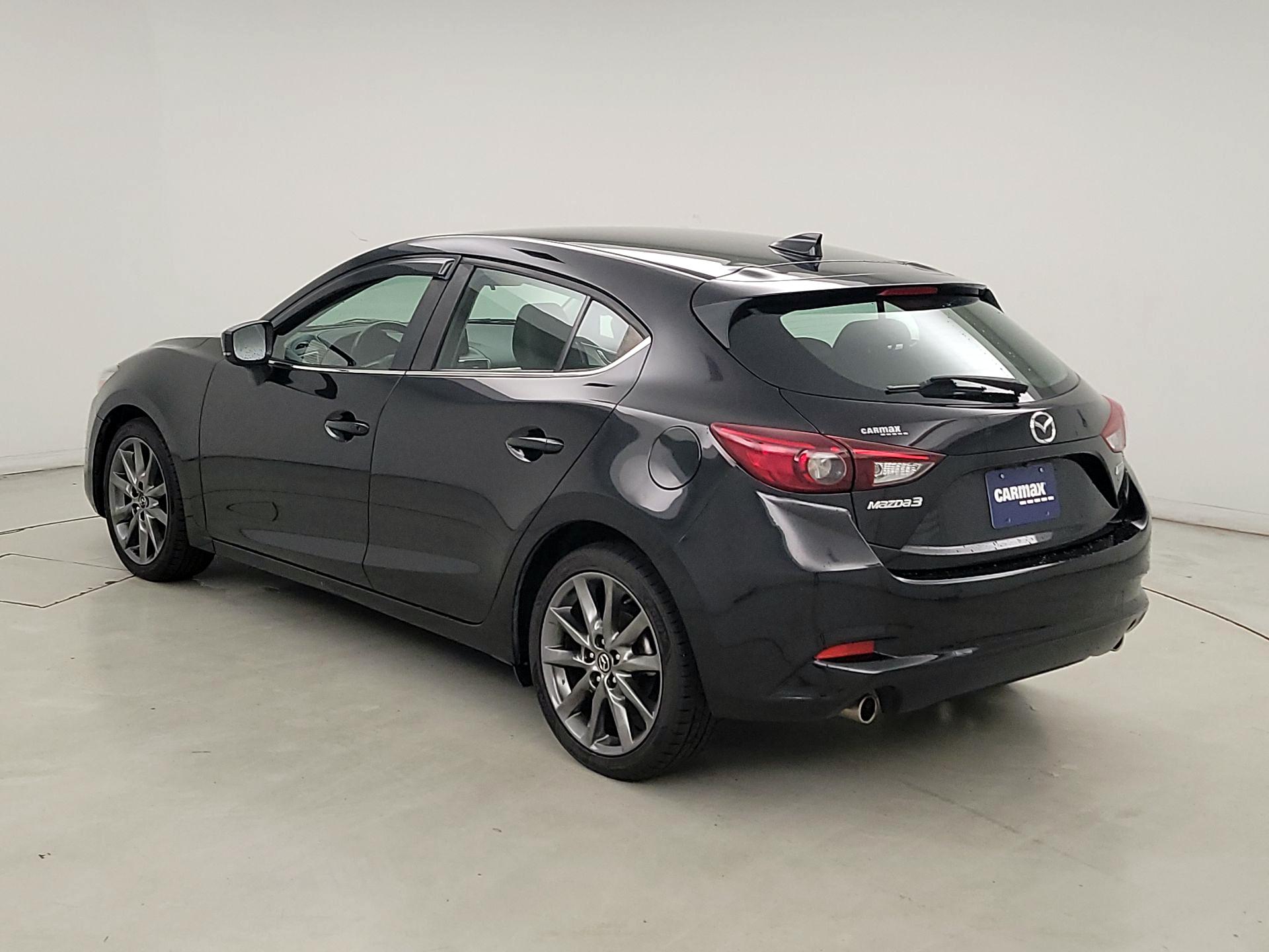 Thumbnail: 2018 Mazda Mazda3 - 7