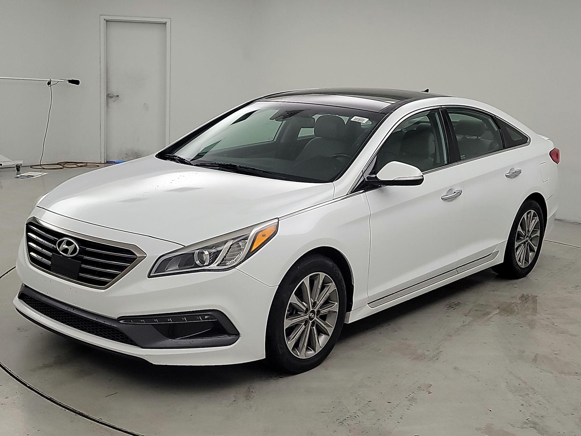 Thumbnail: 2016 Hyundai Sonata - 3