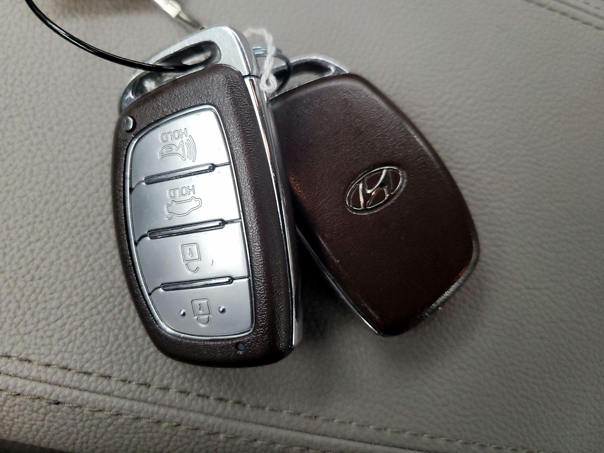 Thumbnail: 2018 Hyundai Sonata - 20