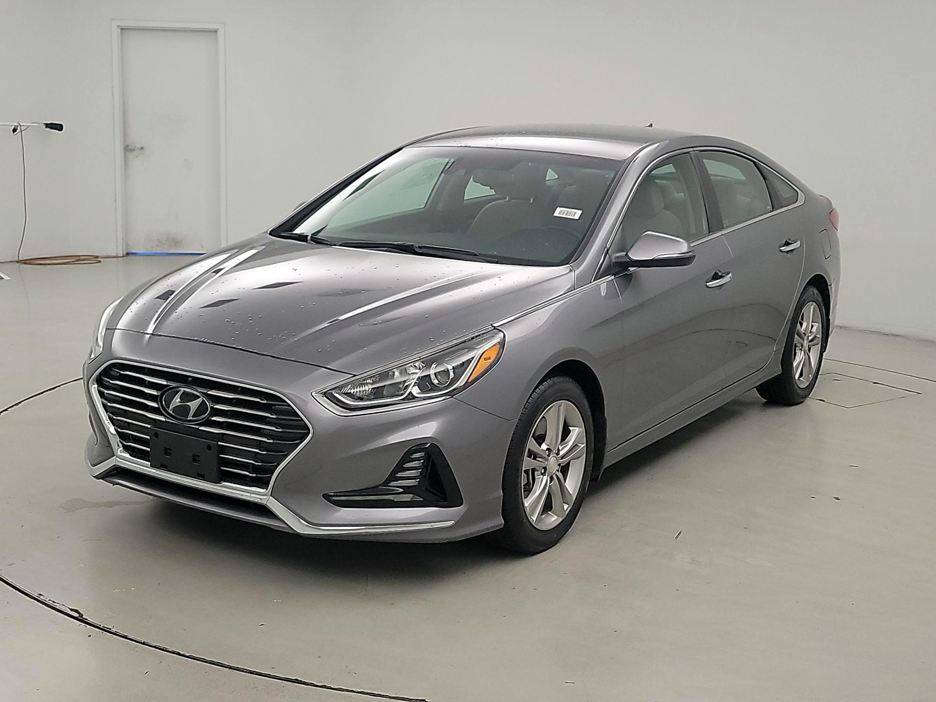 Thumbnail: 2018 Hyundai Sonata - 3