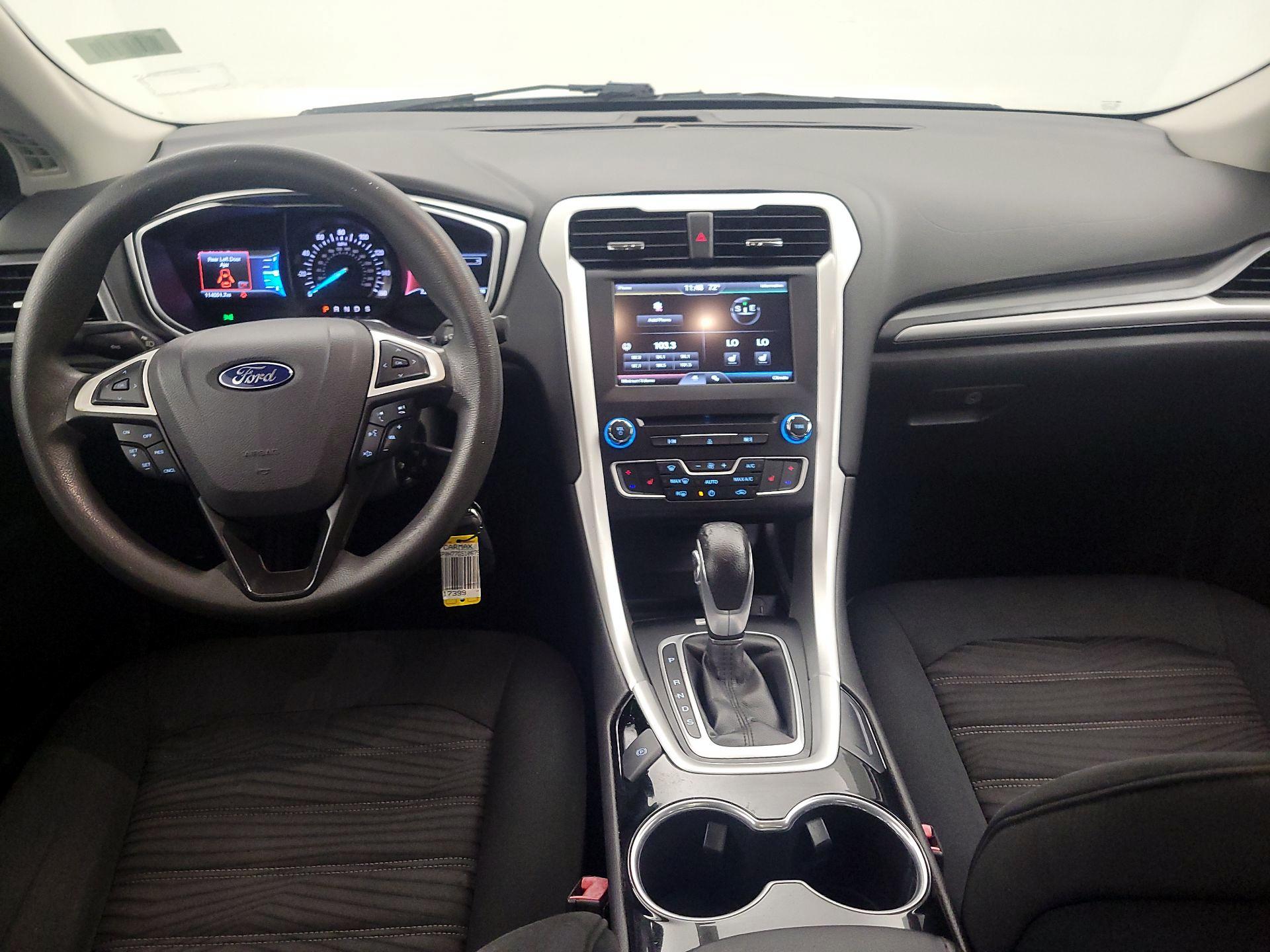 Thumbnail: 2016 Ford Fusion - 9