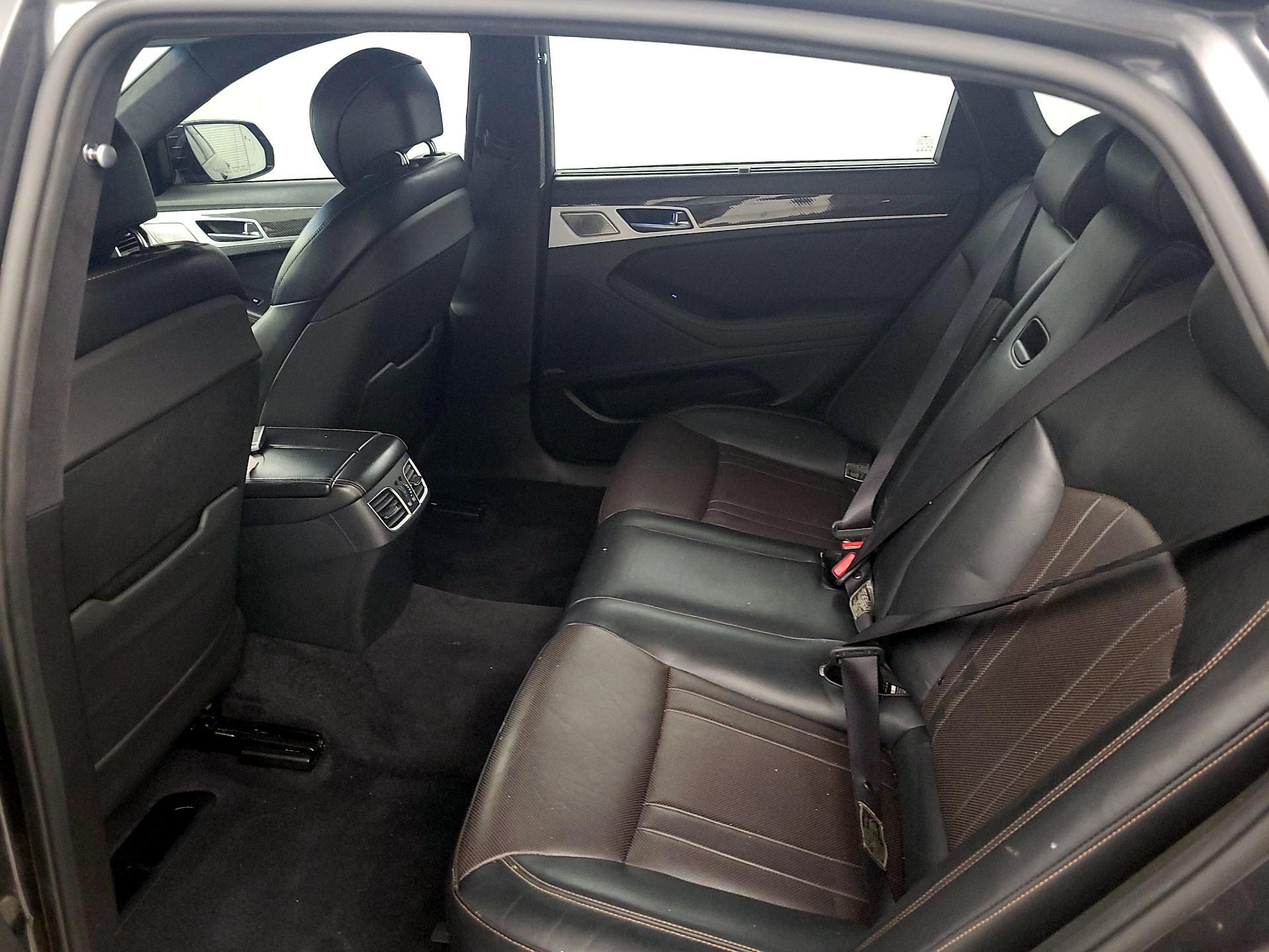 Thumbnail: 2019 Genesis G80 - 19