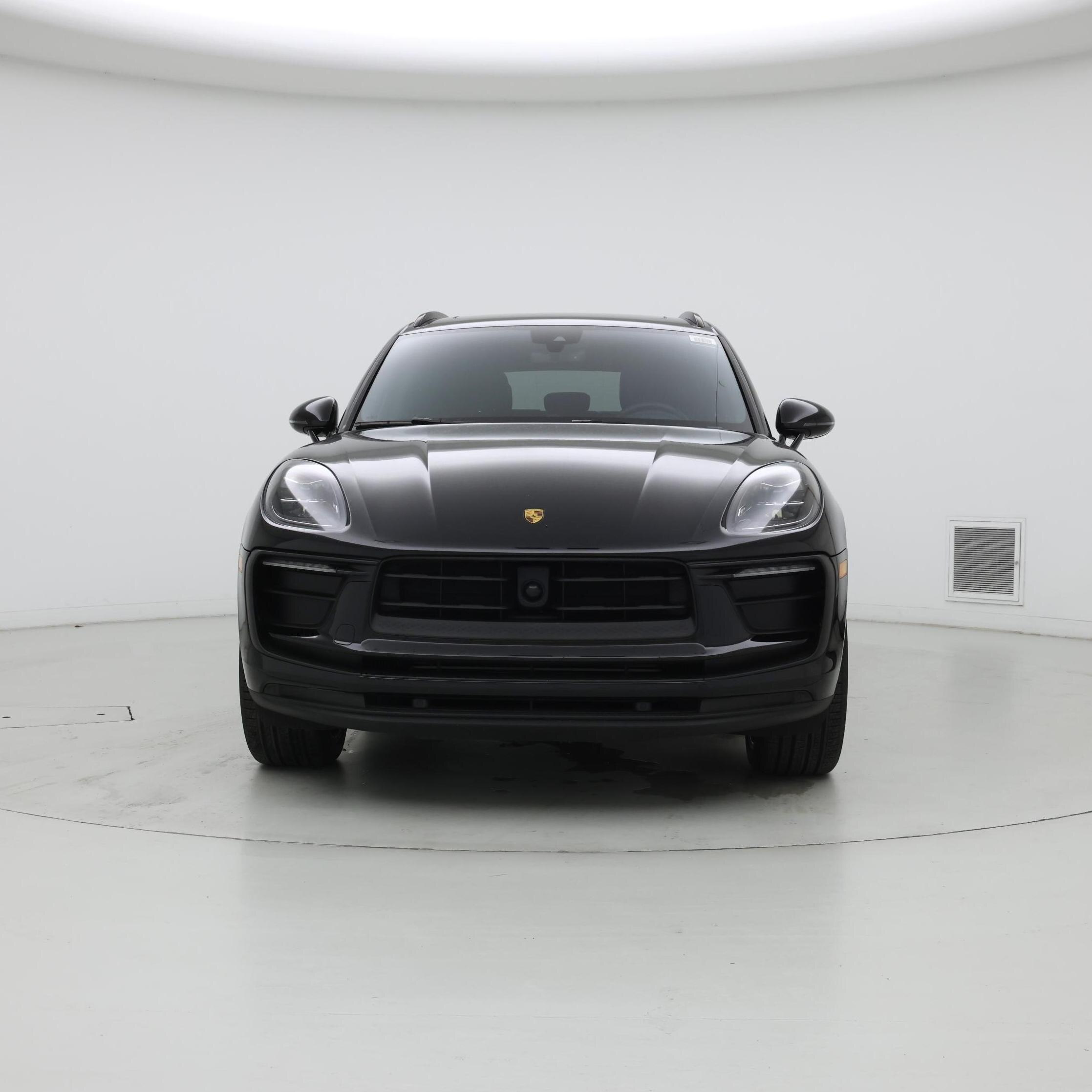 Thumbnail: 2022 Porsche Macan - 5