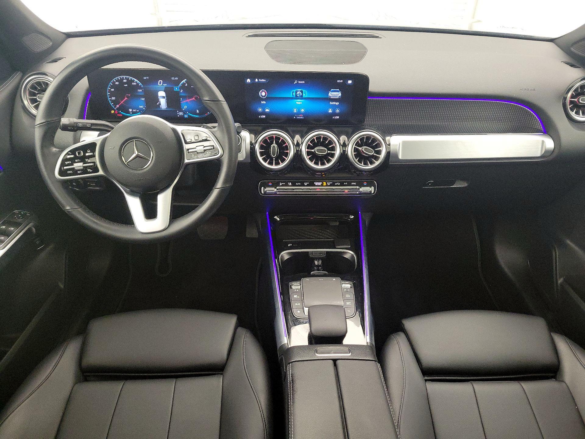 Thumbnail: 2022 Mercedes-Benz GLB - 9
