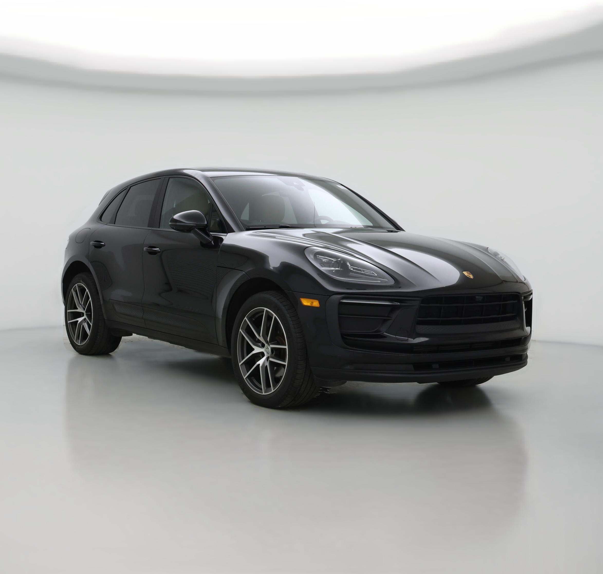 Thumbnail: 2022 Porsche Macan - 1