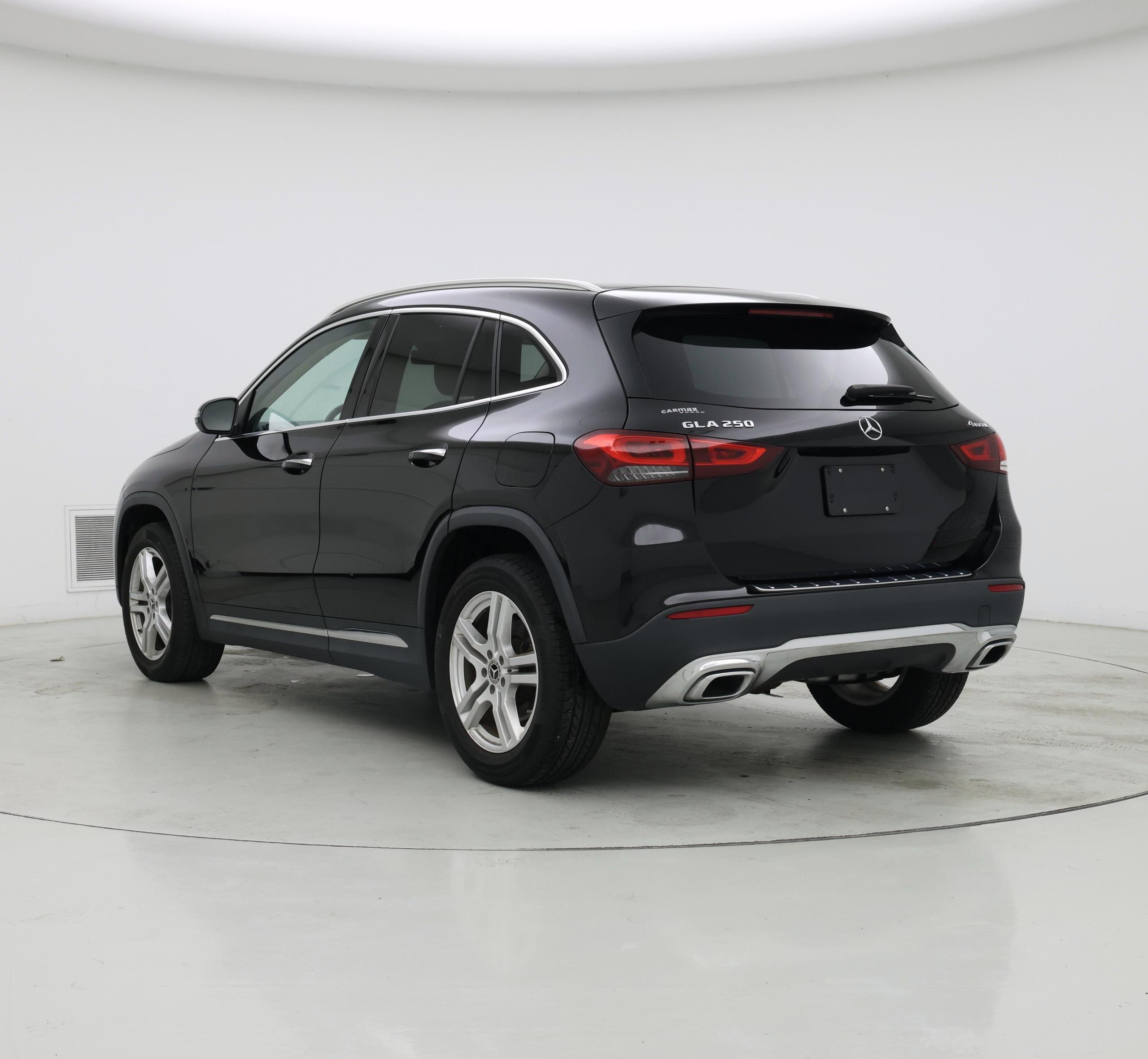 Thumbnail: 2022 Mercedes-Benz GLA - 2