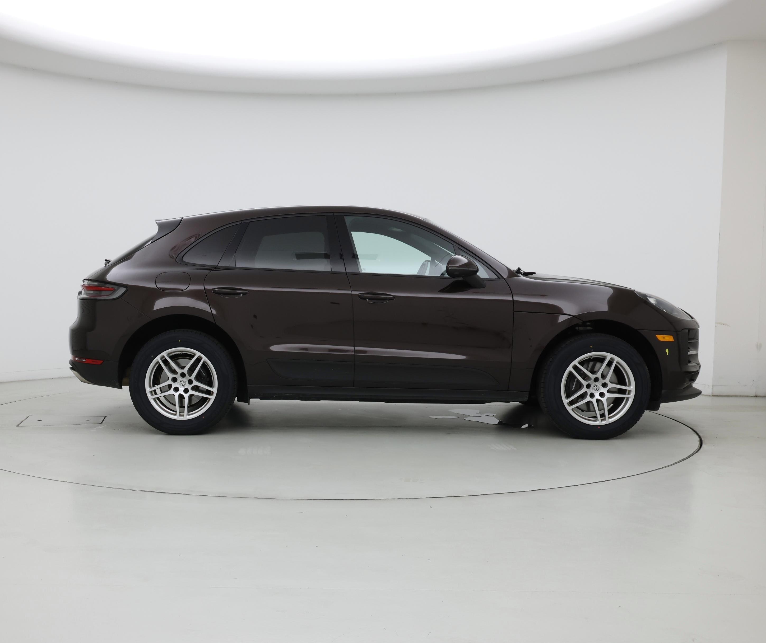 Thumbnail: 2021 Porsche Macan - 7