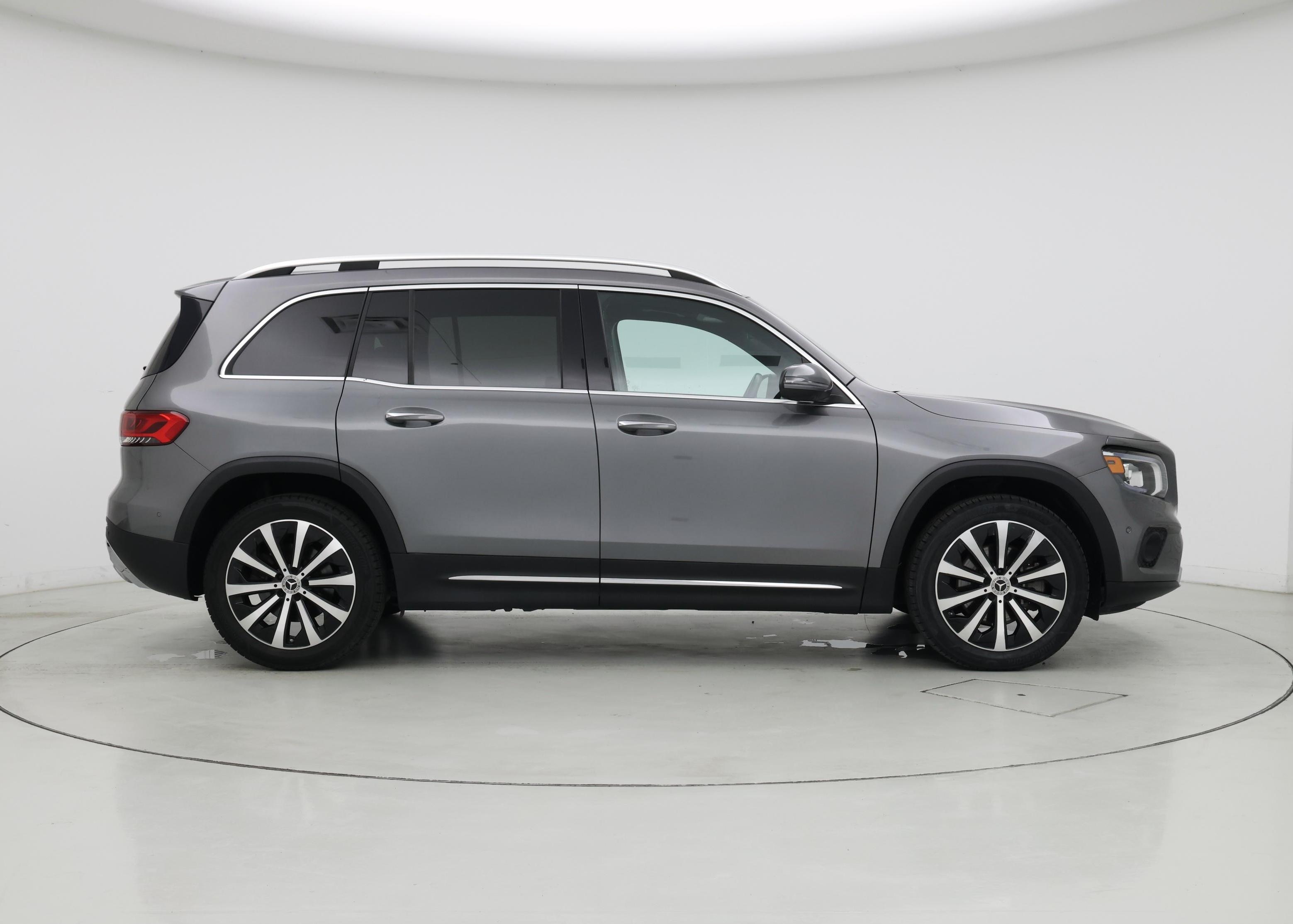 Thumbnail: 2021 Mercedes-Benz GLB - 7