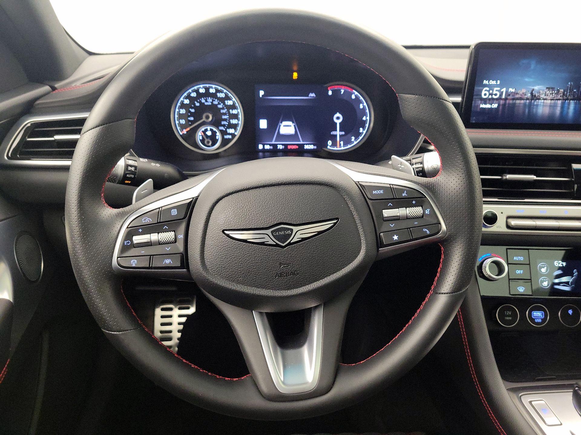 Thumbnail: 2024 Genesis G70 - 10