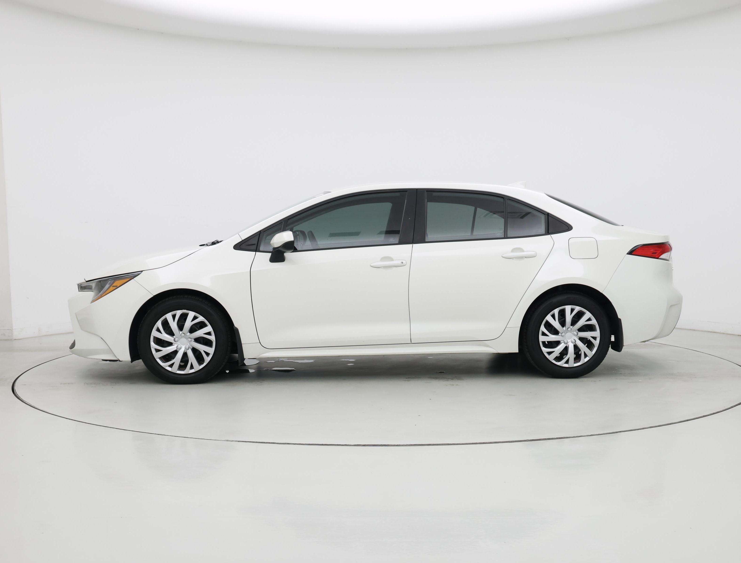 Thumbnail: 2021 Toyota Corolla - 3