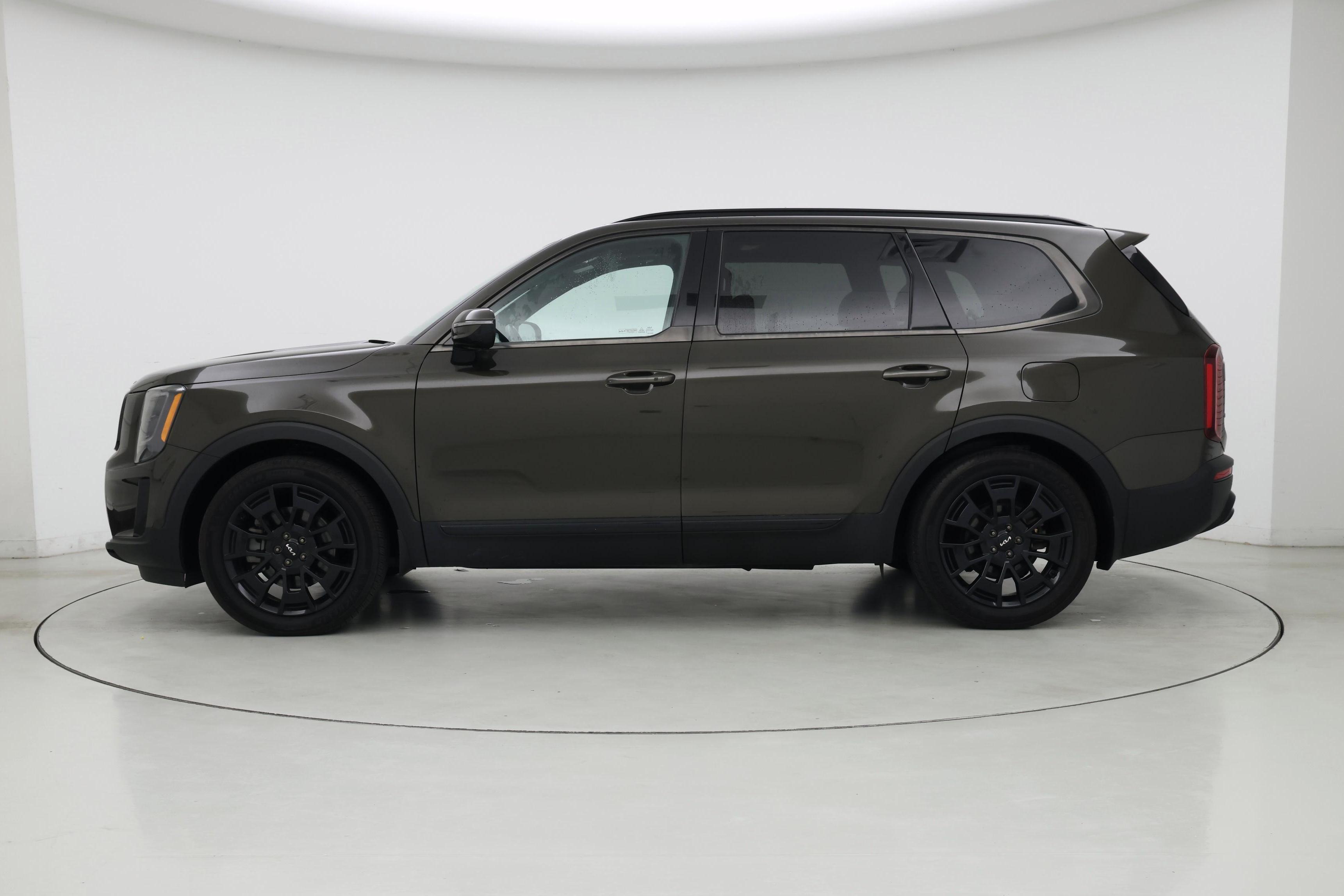 Thumbnail: 2022 Kia Telluride - 3