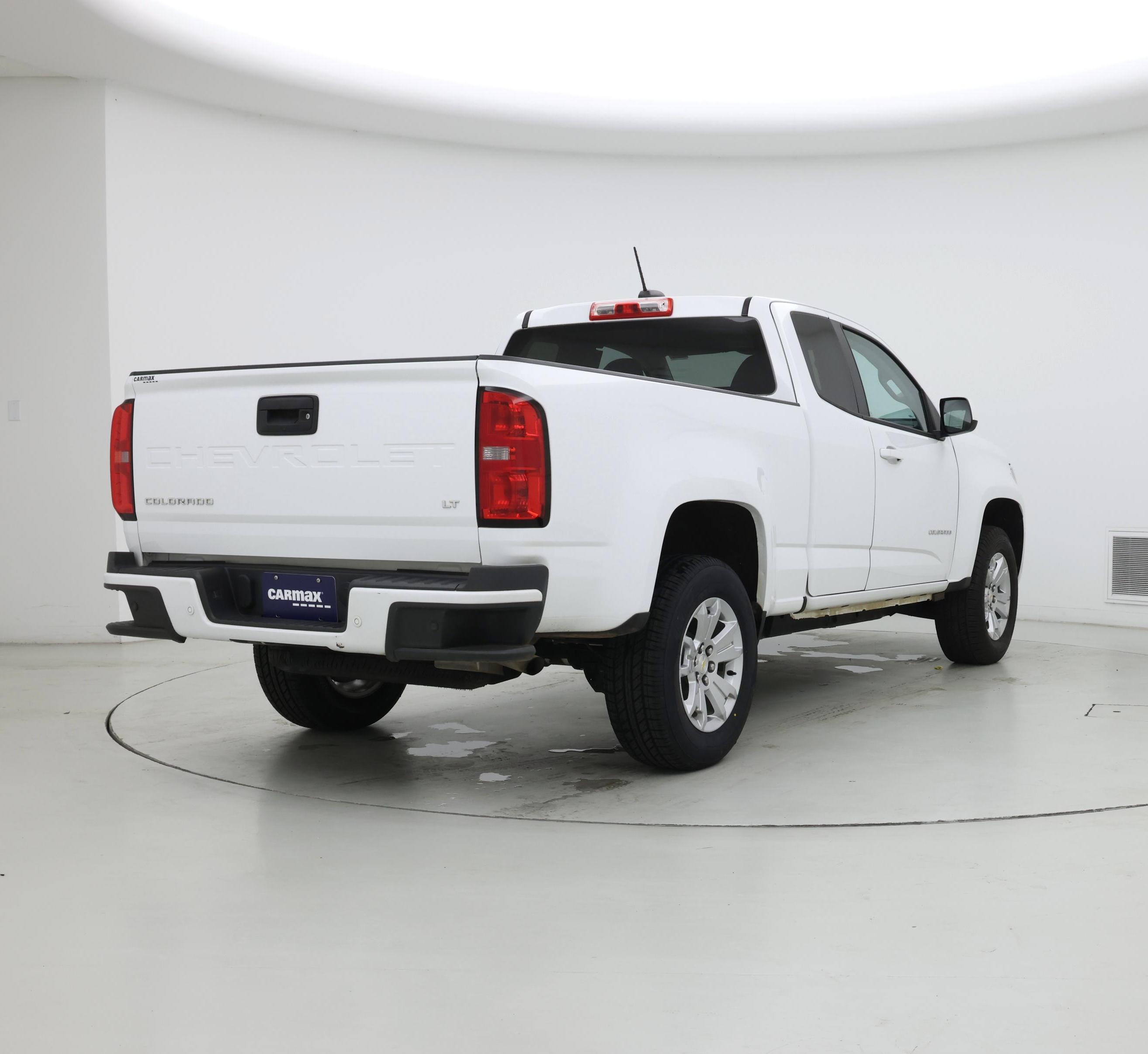 Thumbnail: 2022 Chevrolet Colorado - 8