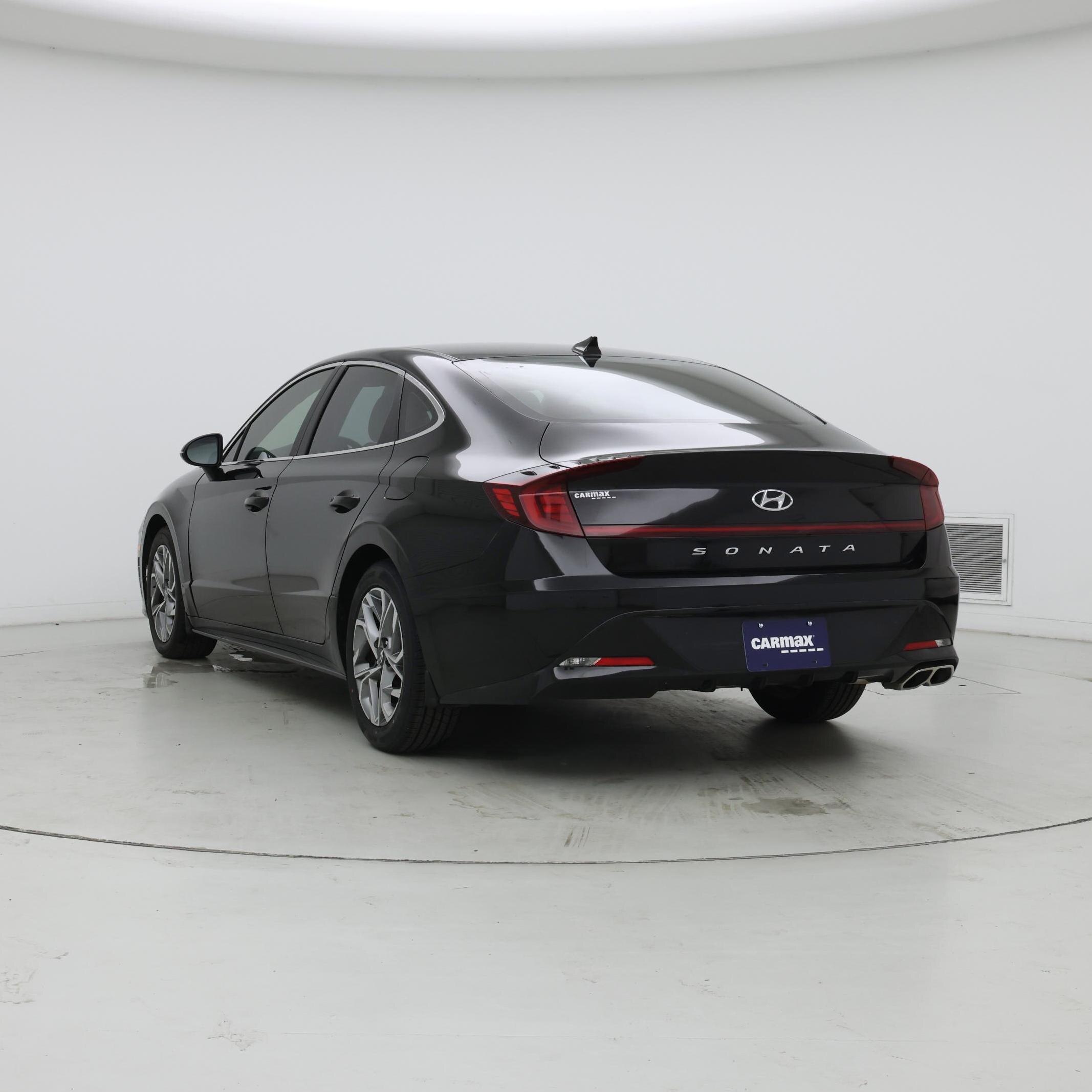 Thumbnail: 2023 Hyundai Sonata - 2
