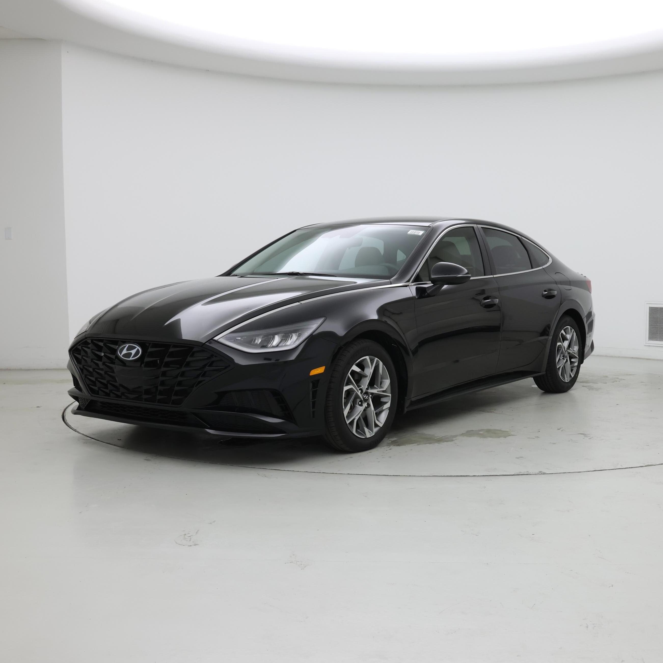 Thumbnail: 2023 Hyundai Sonata - 4