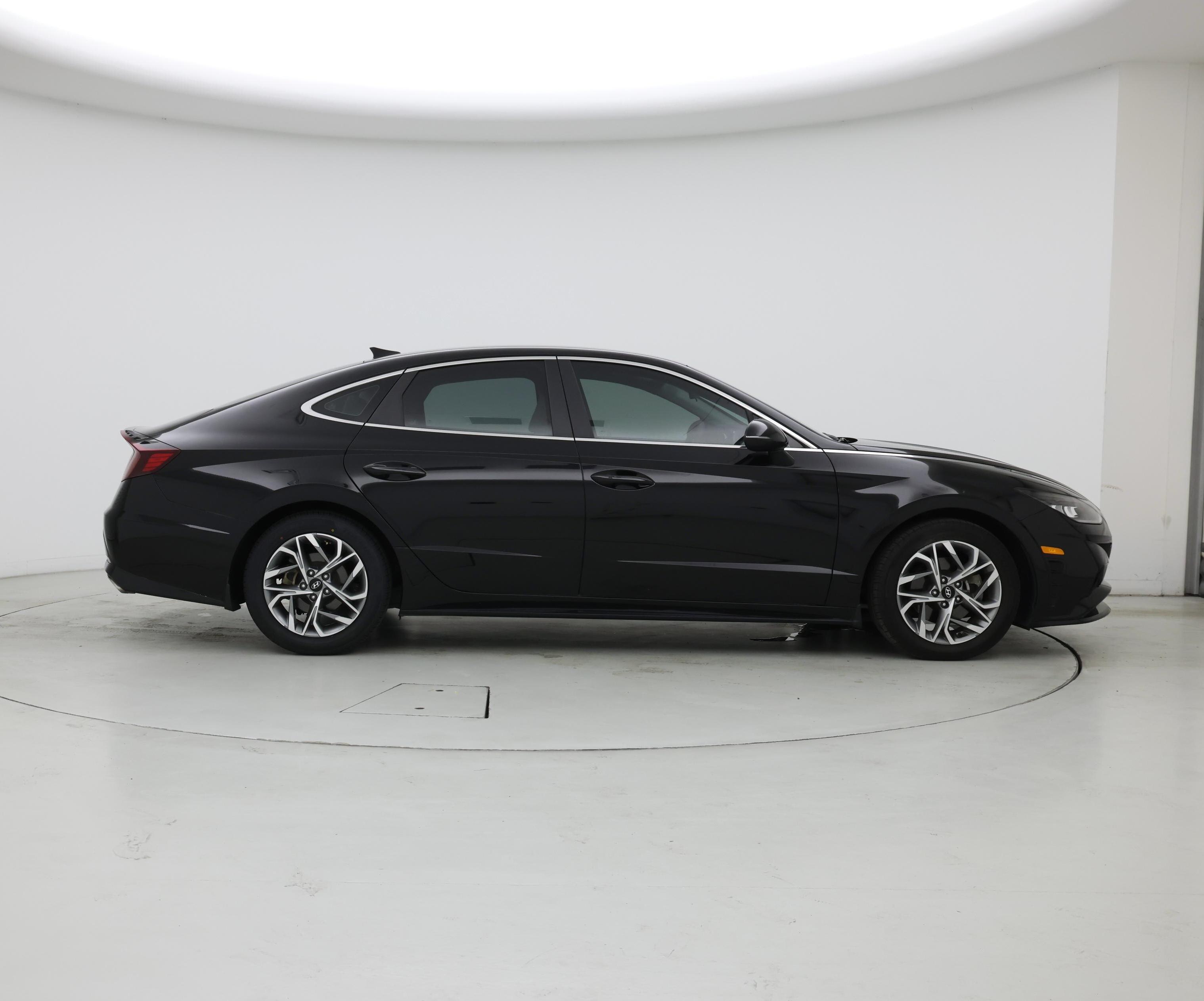 Thumbnail: 2023 Hyundai Sonata - 7