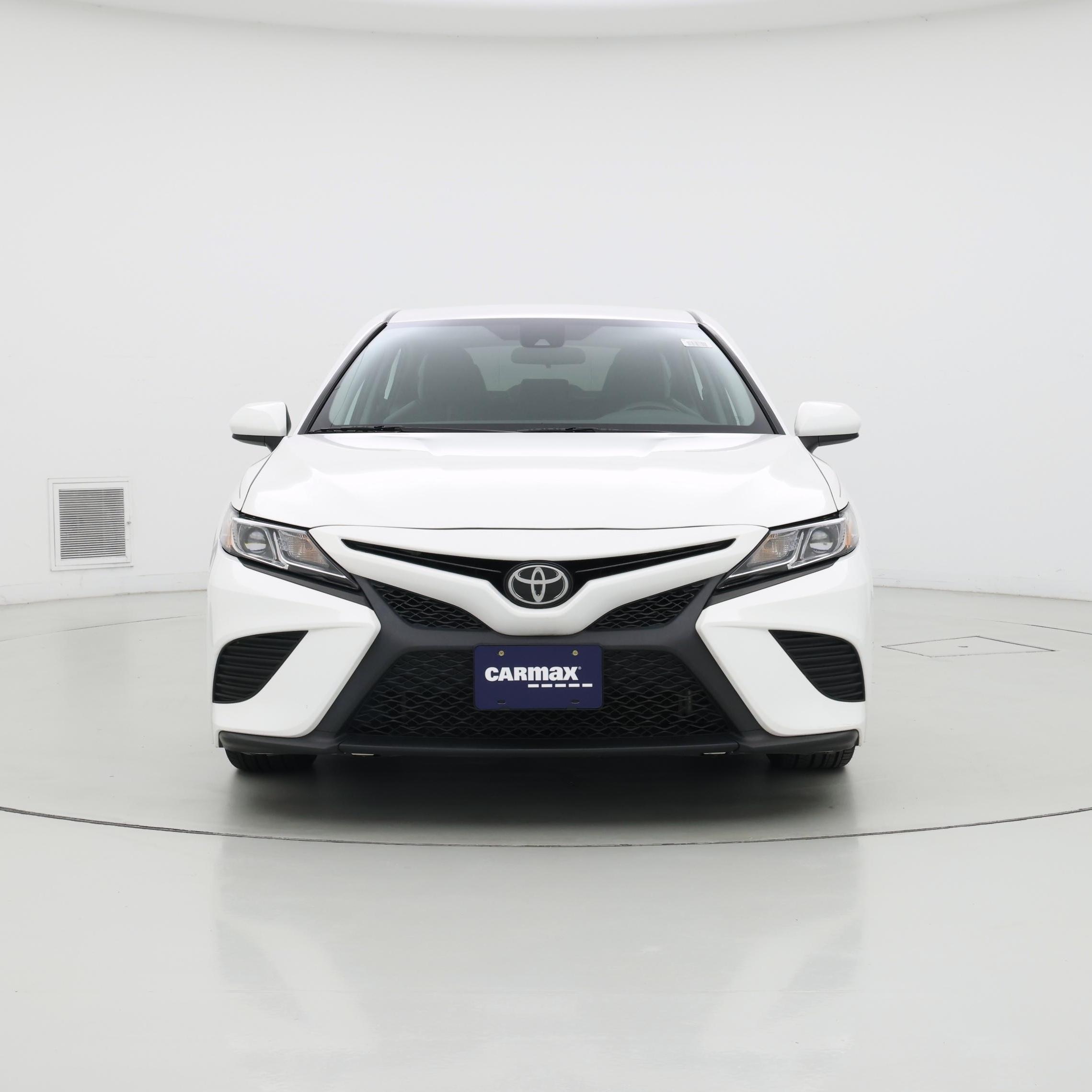 Thumbnail: 2020 Toyota Camry - 5