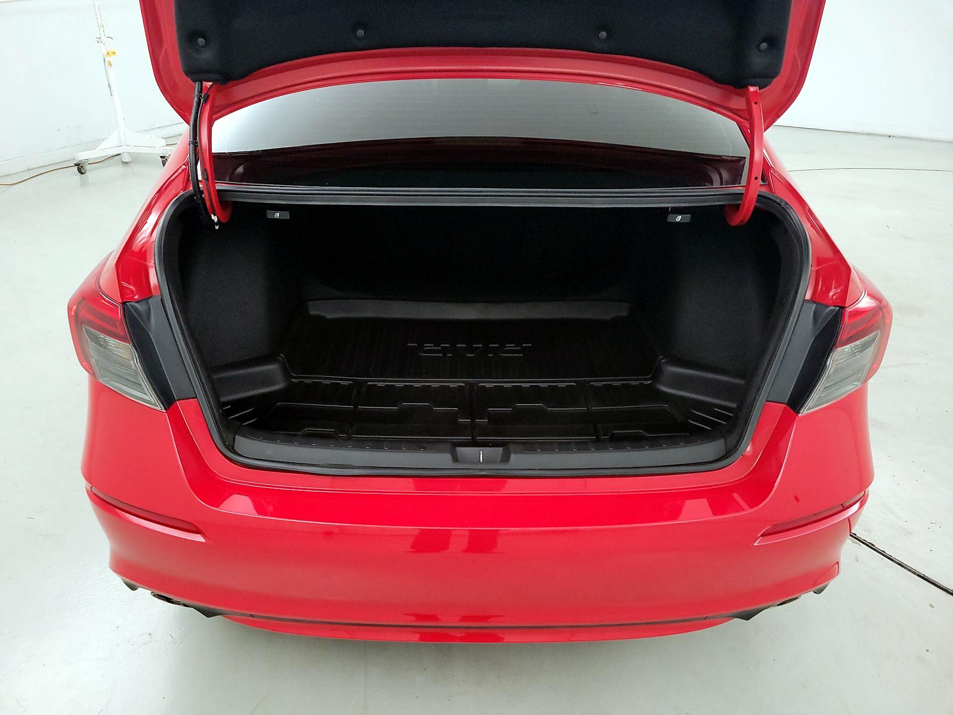 Thumbnail: 2024 Honda Civic - 19