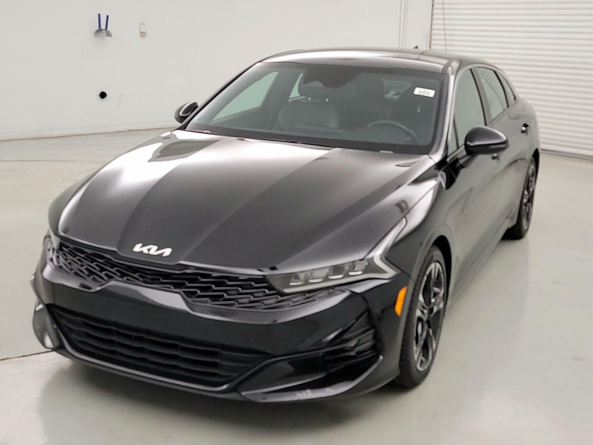 Thumbnail: 2023 Kia K5 - 3