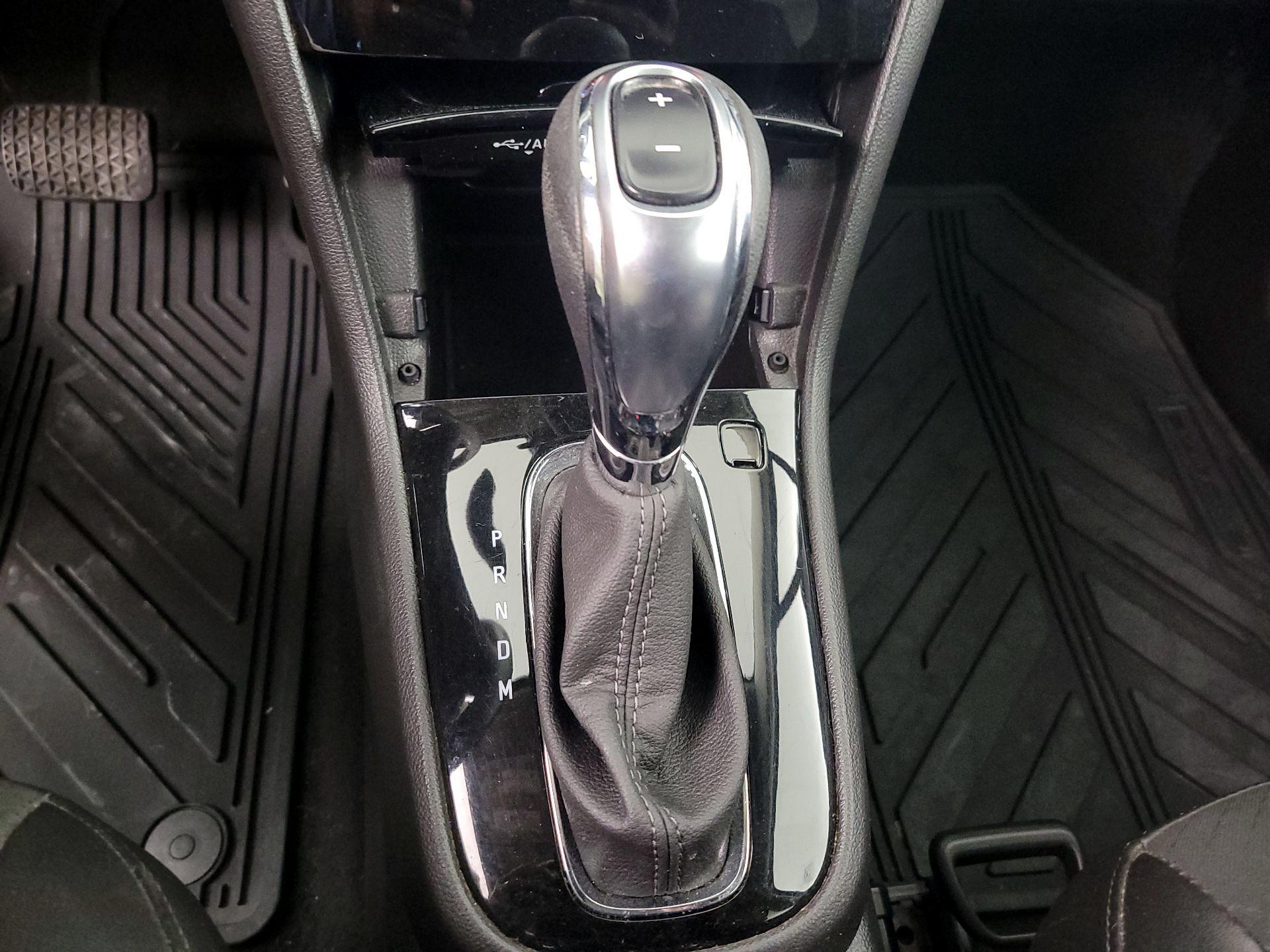 Thumbnail: 2018 Buick Encore - 18