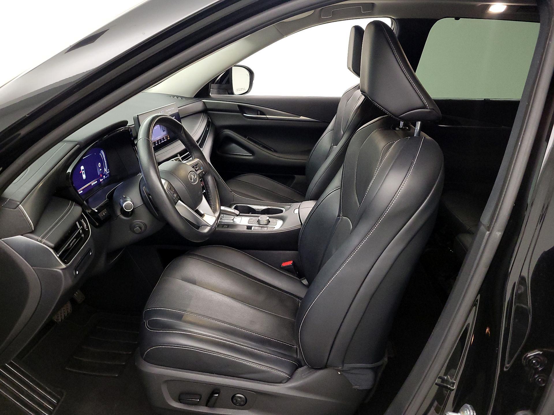 Thumbnail: 2023 INFINITI QX60 - 9