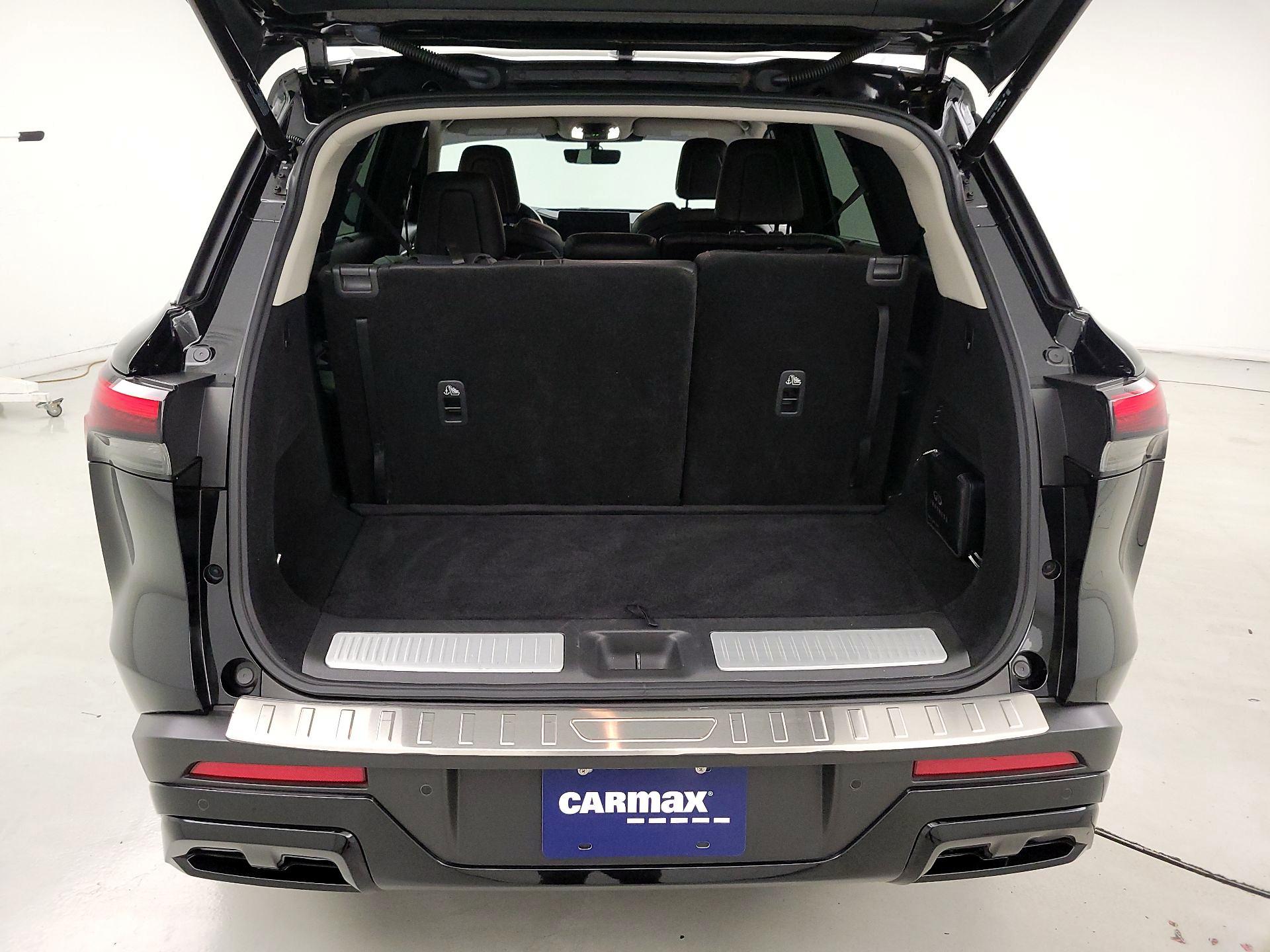 Thumbnail: 2023 INFINITI QX60 - 19