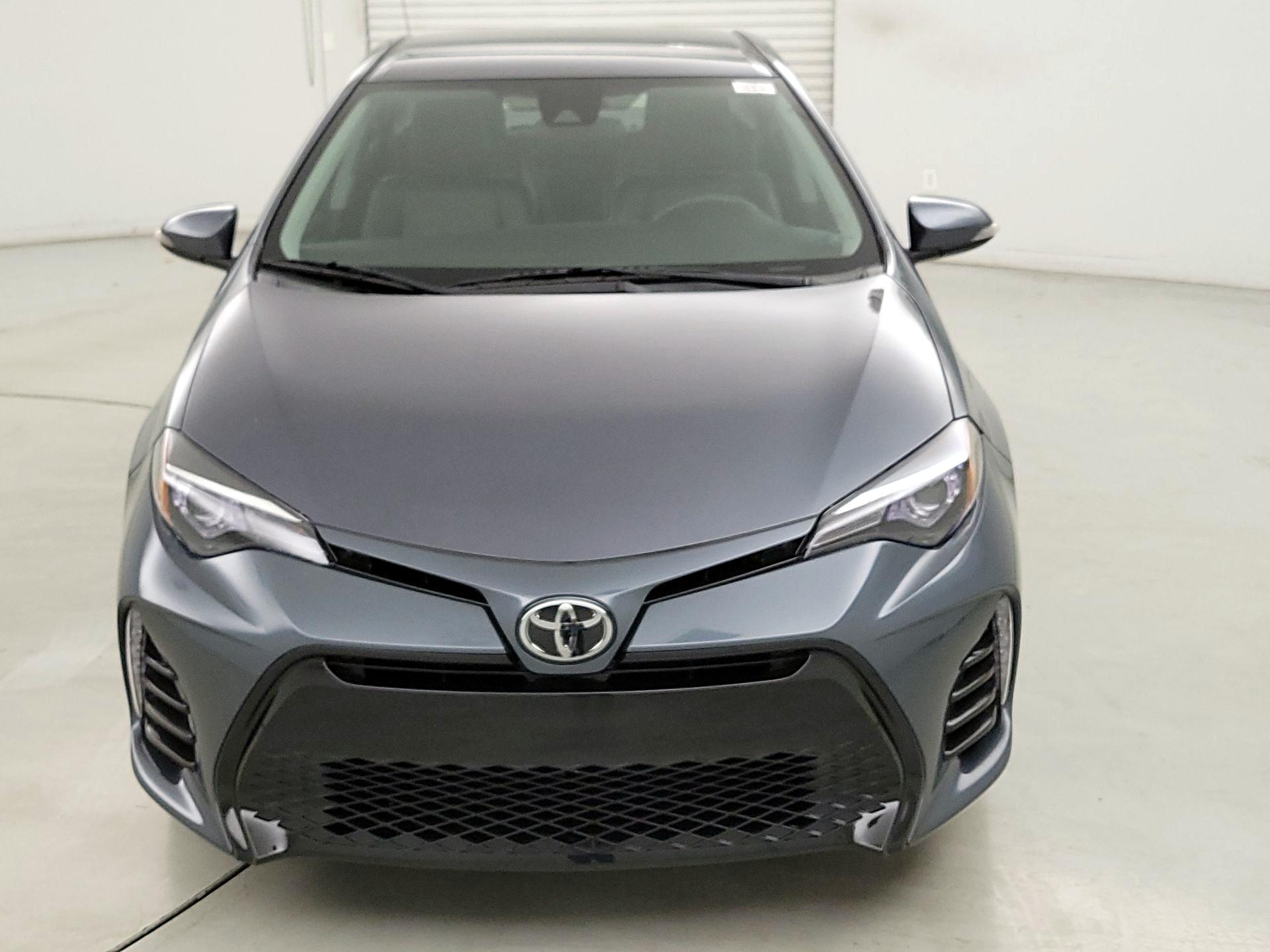 Thumbnail: 2017 Toyota Corolla - 2