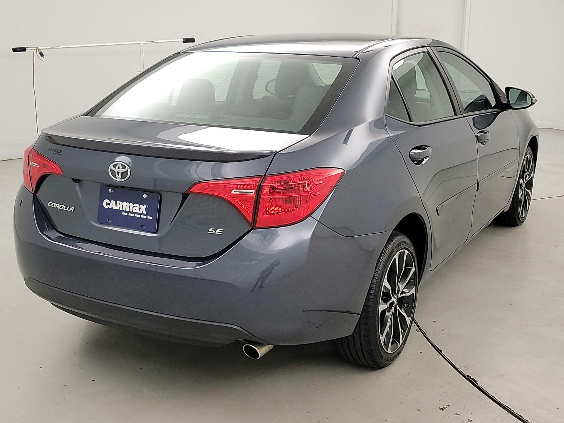 Thumbnail: 2017 Toyota Corolla - 5