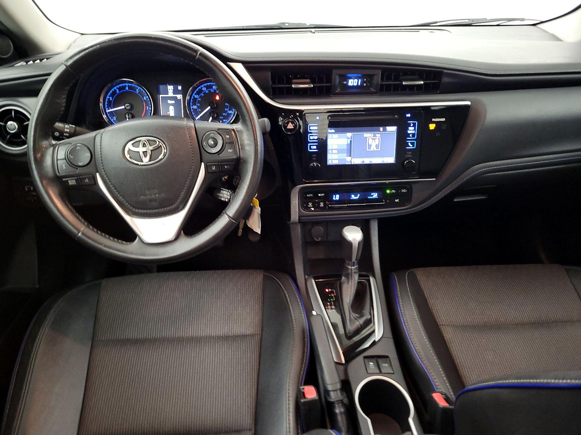 Thumbnail: 2017 Toyota Corolla - 8