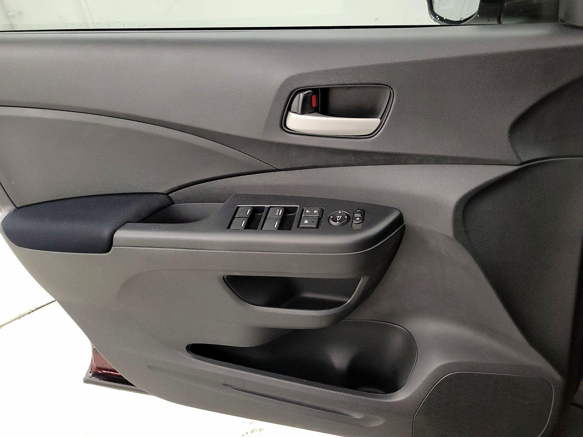 Thumbnail: 2016 Honda CR-V - 10