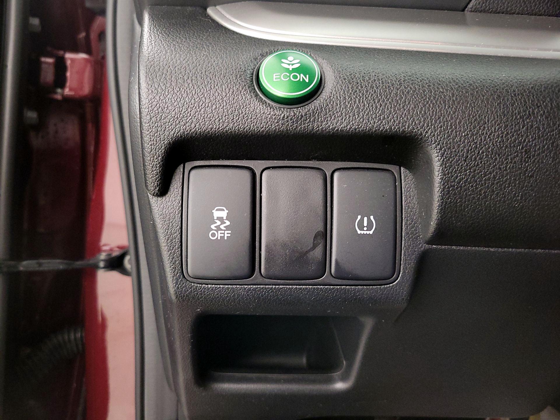 Thumbnail: 2016 Honda CR-V - 11