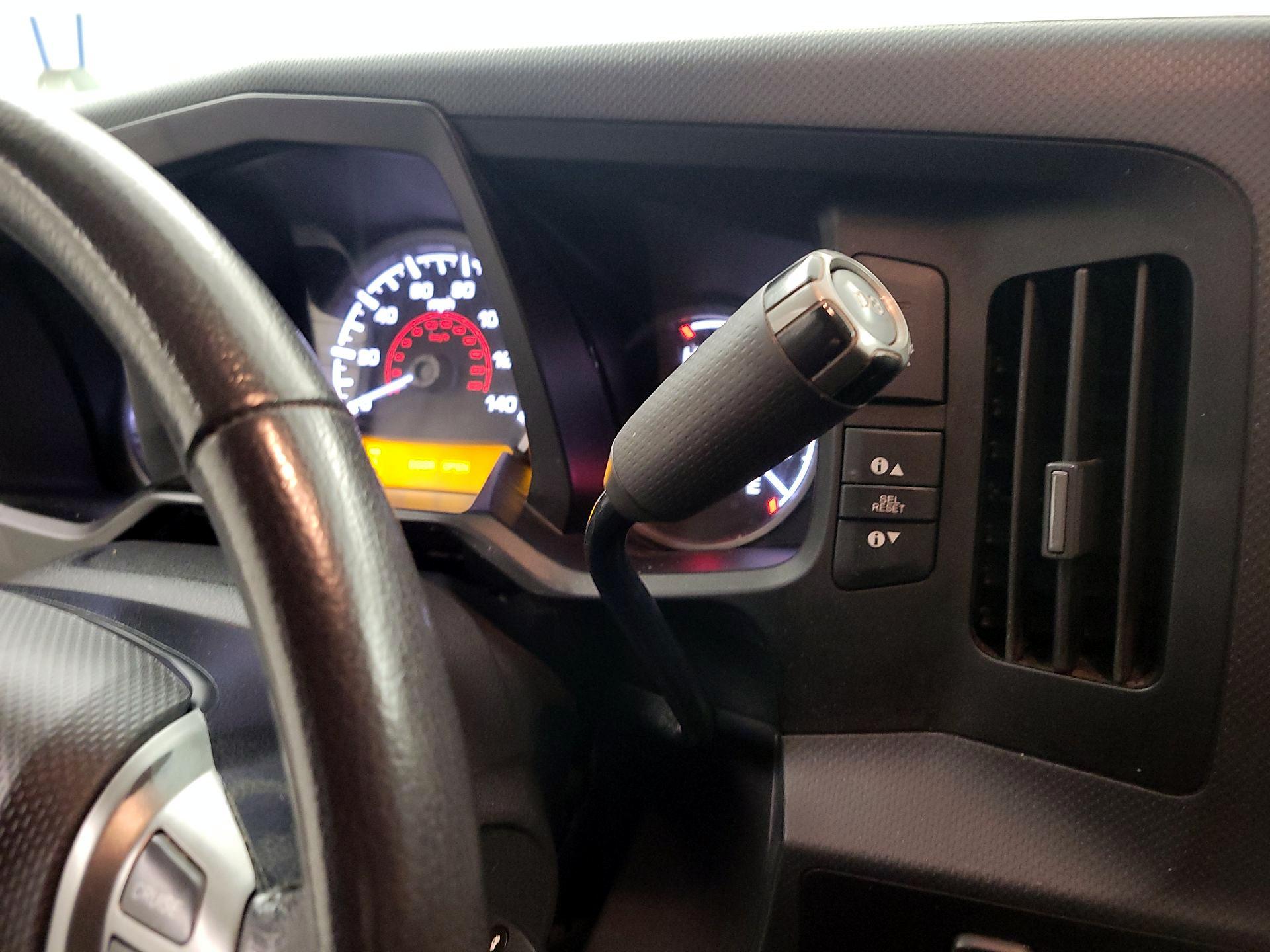 Thumbnail: 2014 Honda Ridgeline - 18