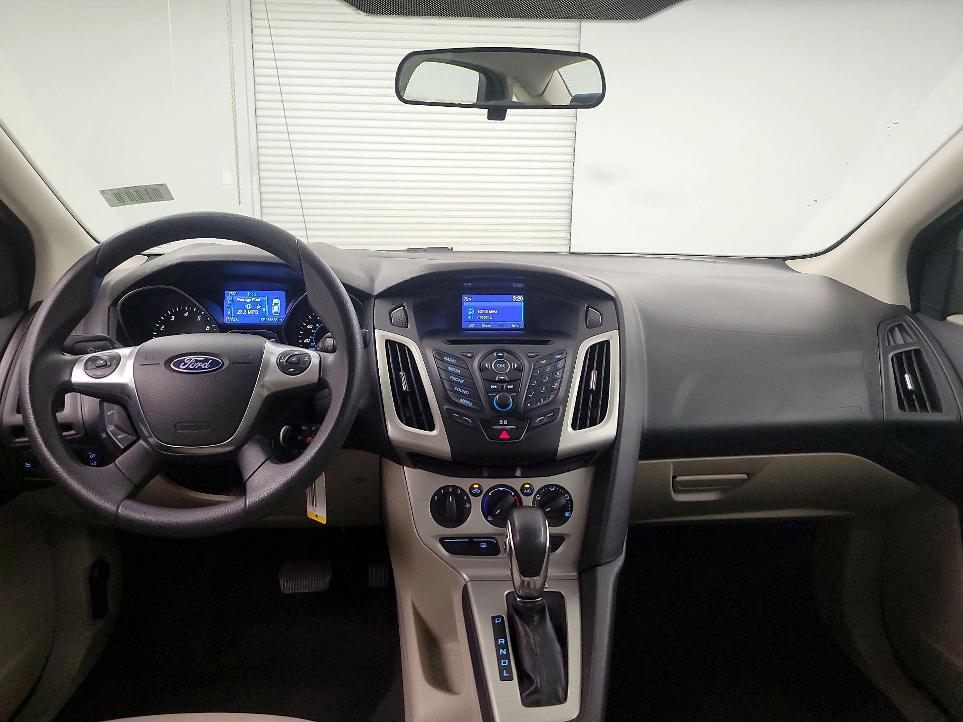 Thumbnail: 2014 Ford Focus - 9