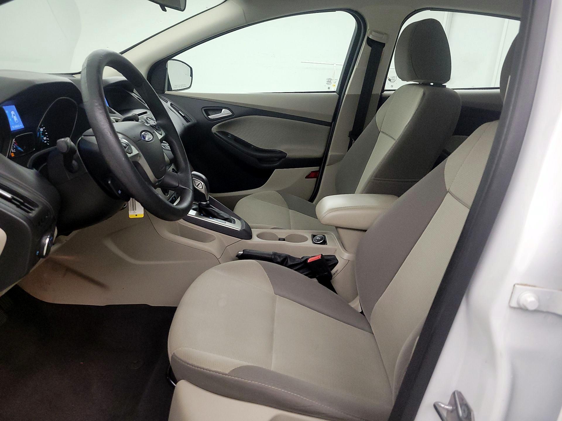 Thumbnail: 2014 Ford Focus - 11