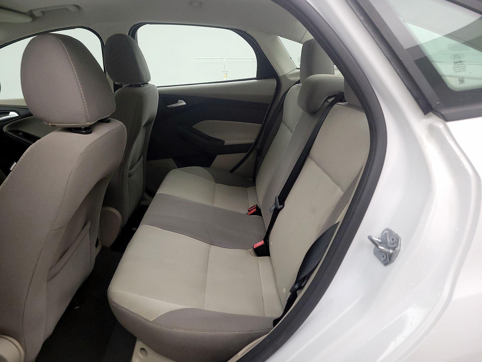 Thumbnail: 2014 Ford Focus - 18