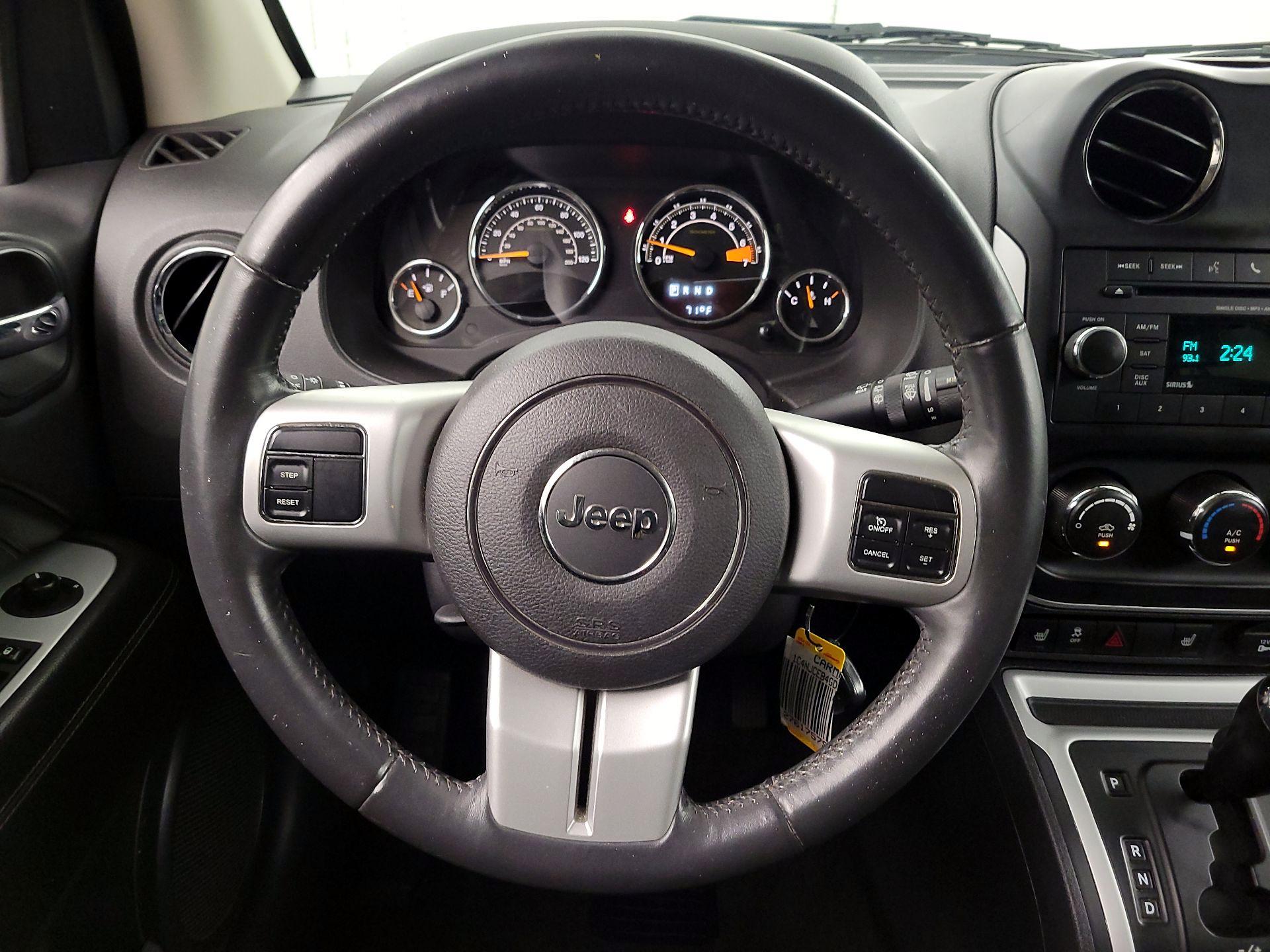 Thumbnail: 2016 Jeep Compass - 10