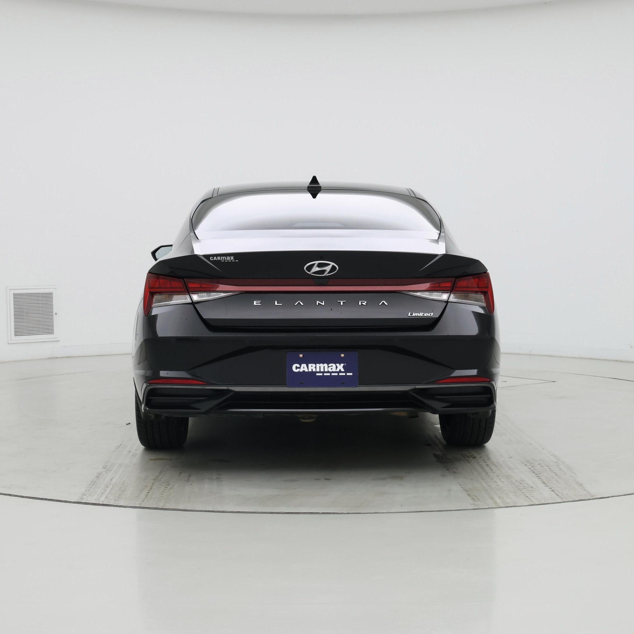 Thumbnail: 2023 Hyundai Elantra - 6