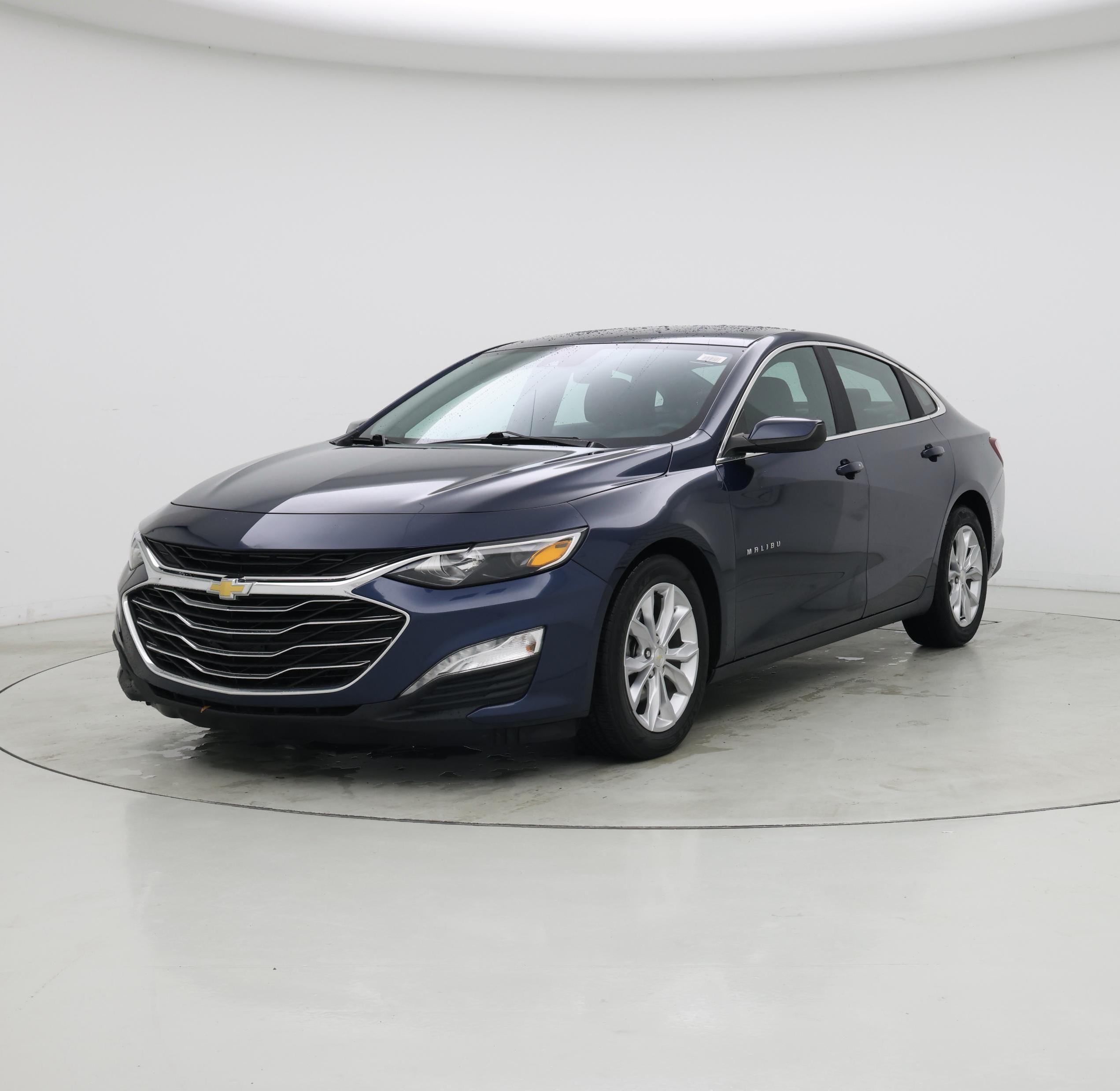 Thumbnail: 2021 Chevrolet Malibu - 4