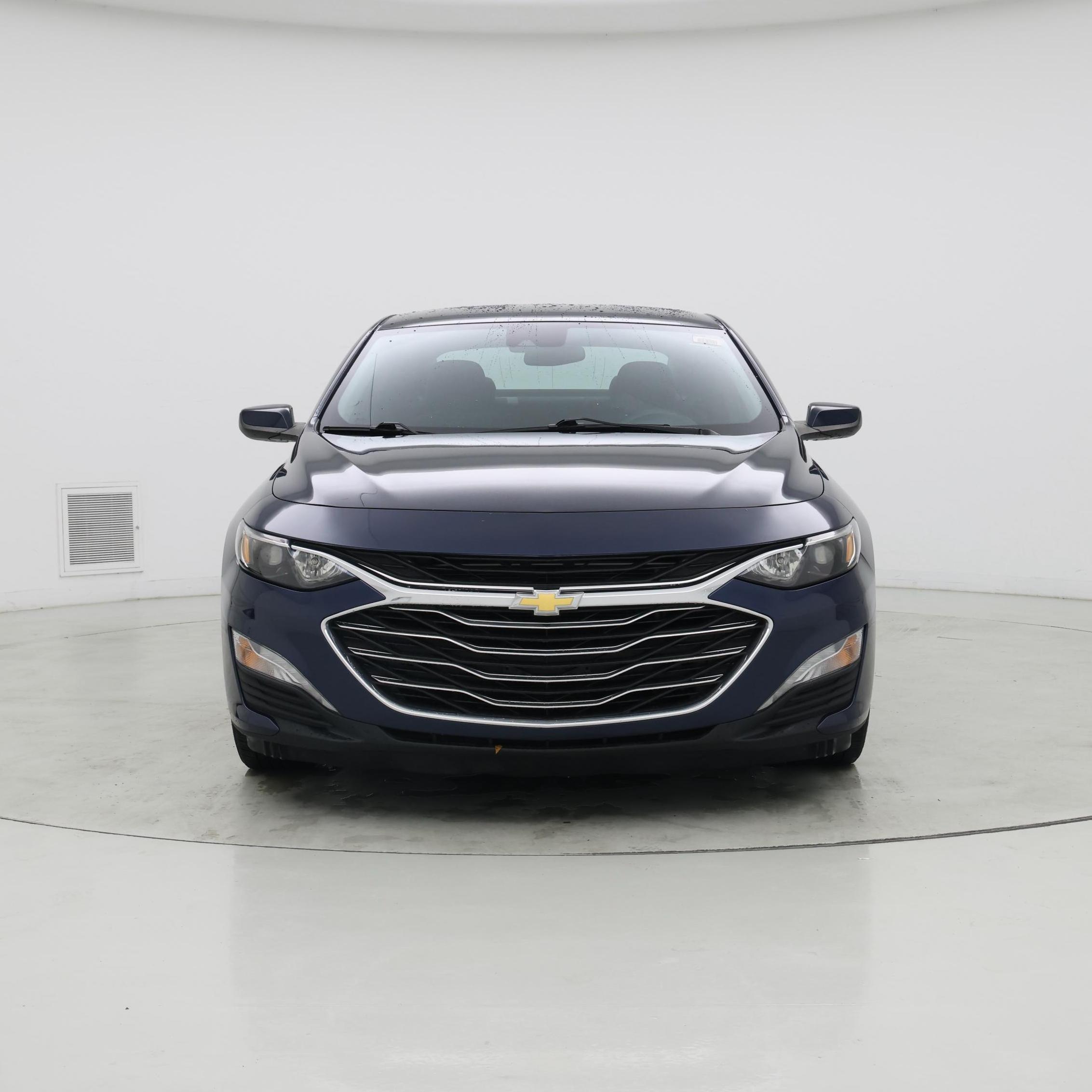Thumbnail: 2021 Chevrolet Malibu - 5
