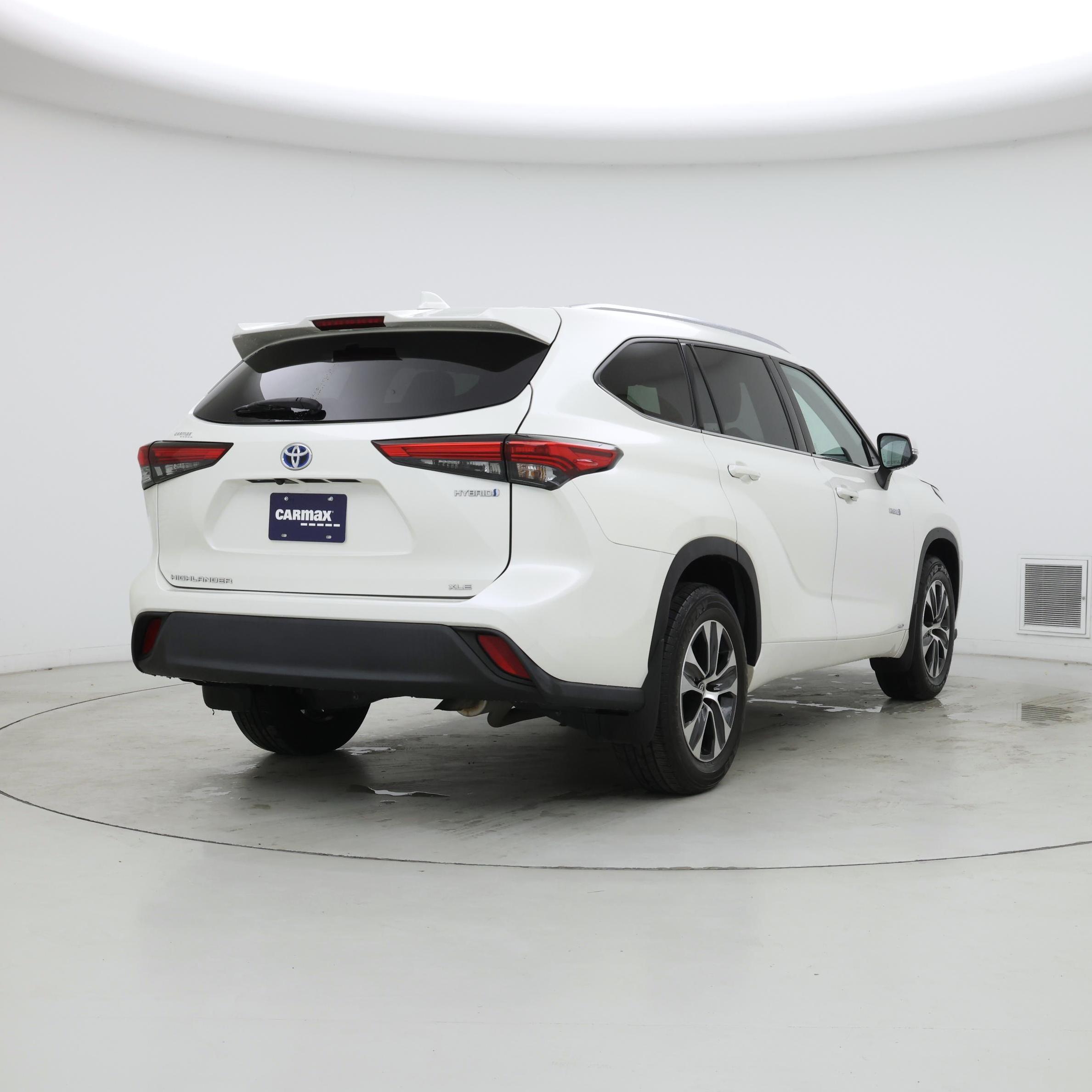 Thumbnail: 2020 Toyota Highlander - 8