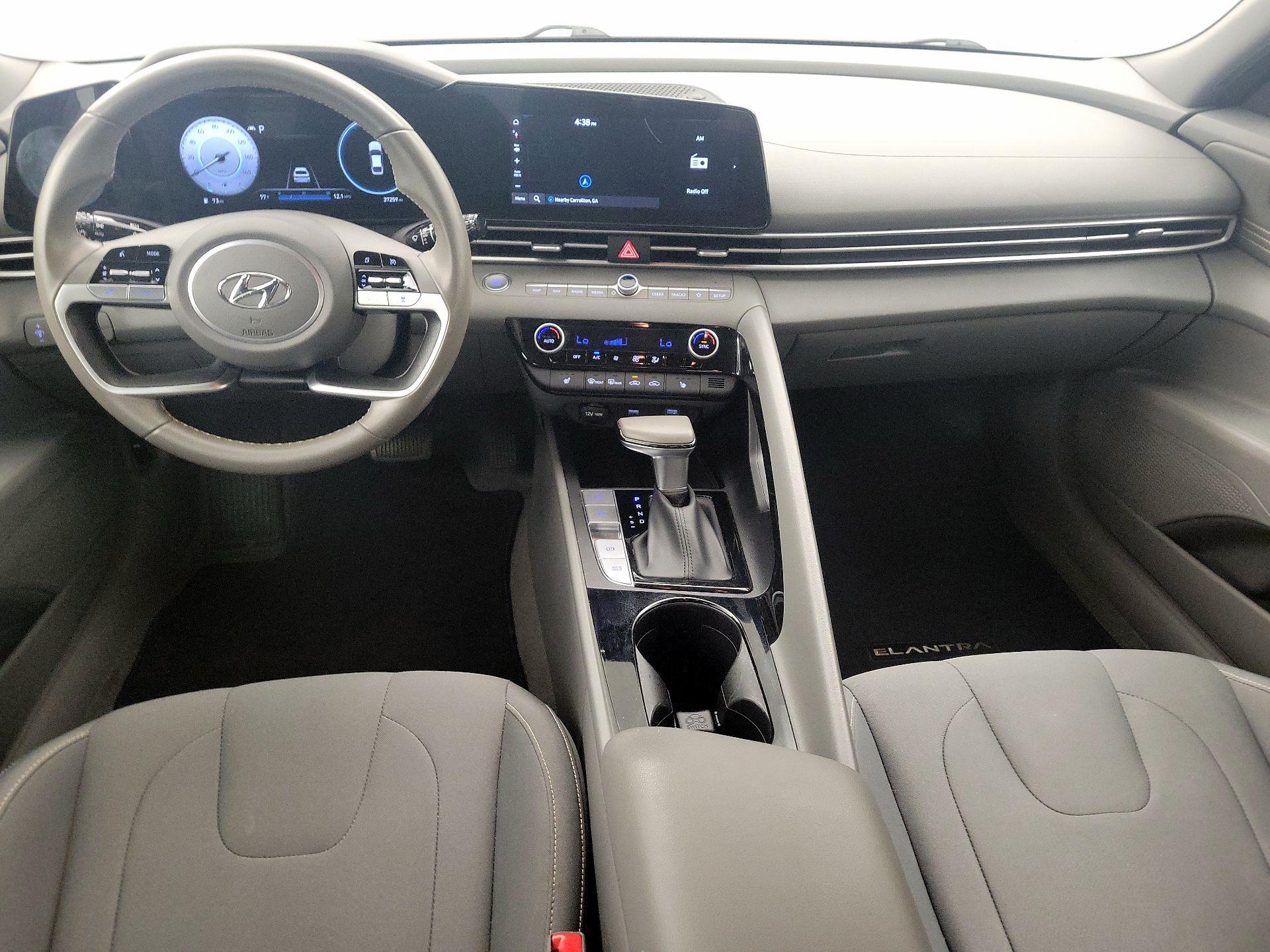 Thumbnail: 2023 Hyundai Elantra - 9