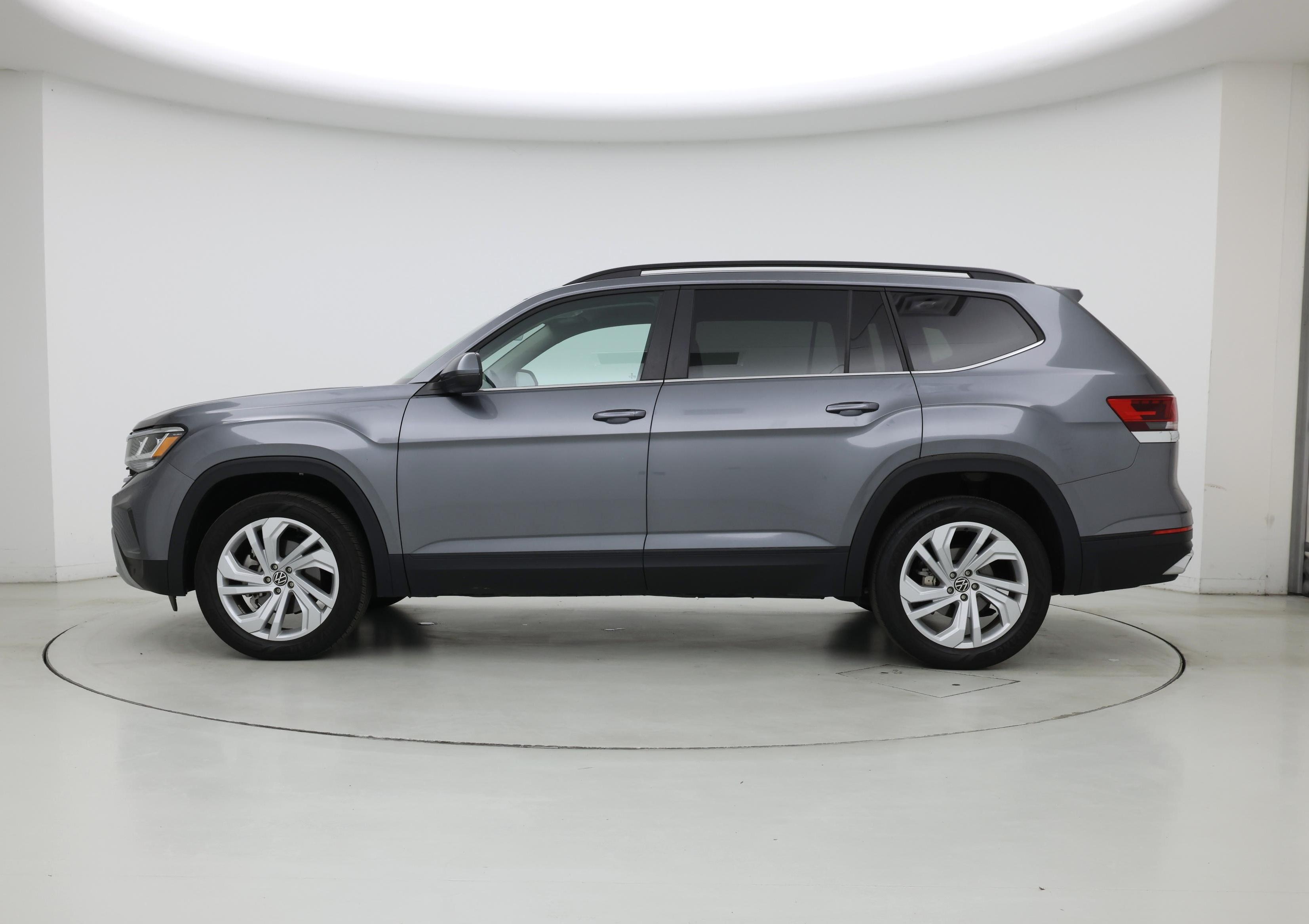 Thumbnail: 2022 Volkswagen Atlas - 3
