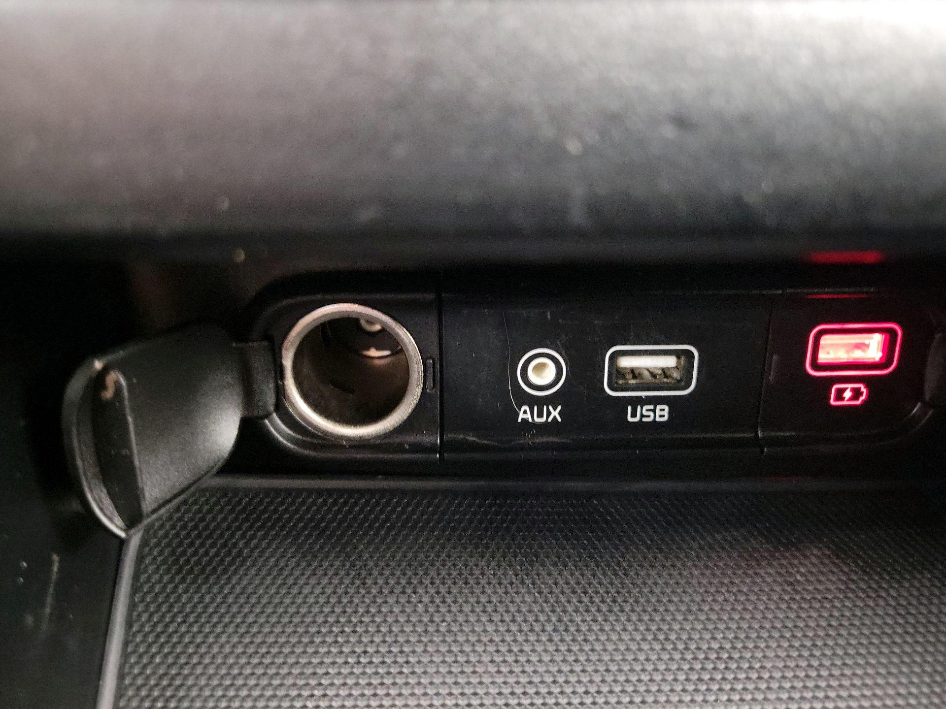 Thumbnail: 2021 Kia Forte - 18