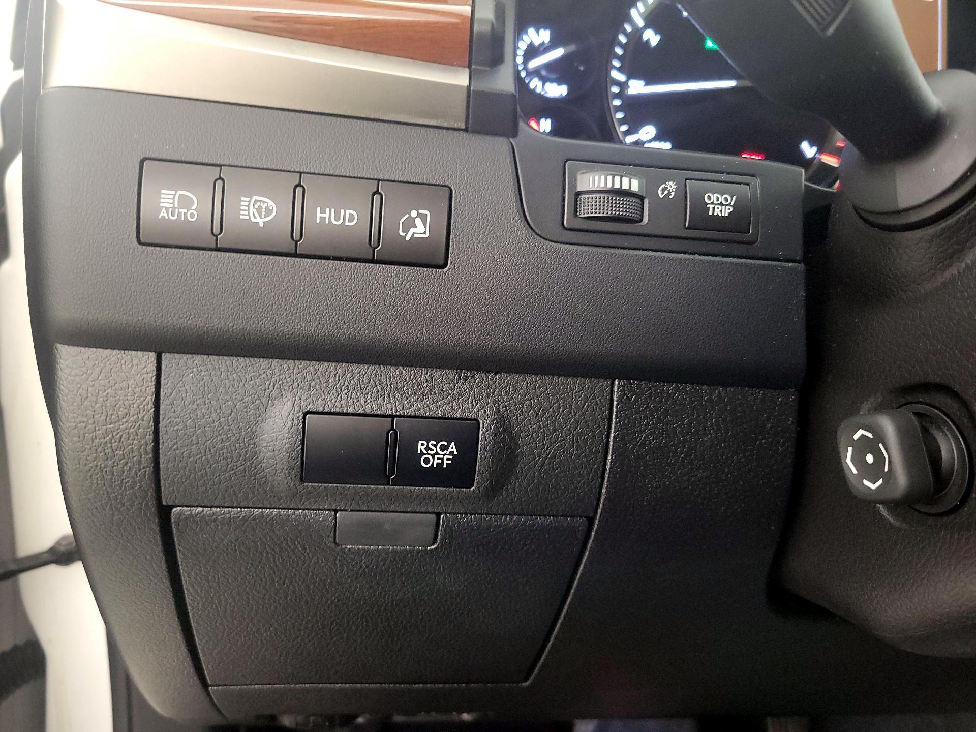 Thumbnail: 2017 Lexus LX - 13