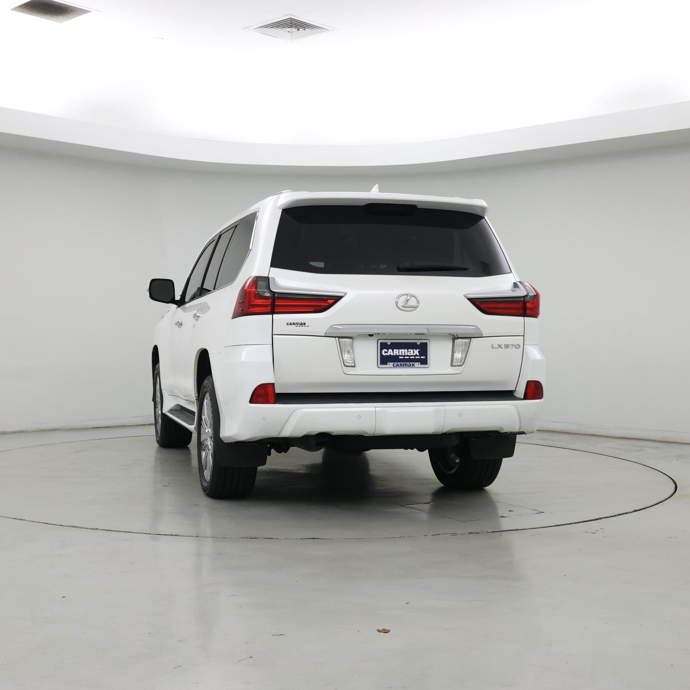 Thumbnail: 2017 Lexus LX - 7