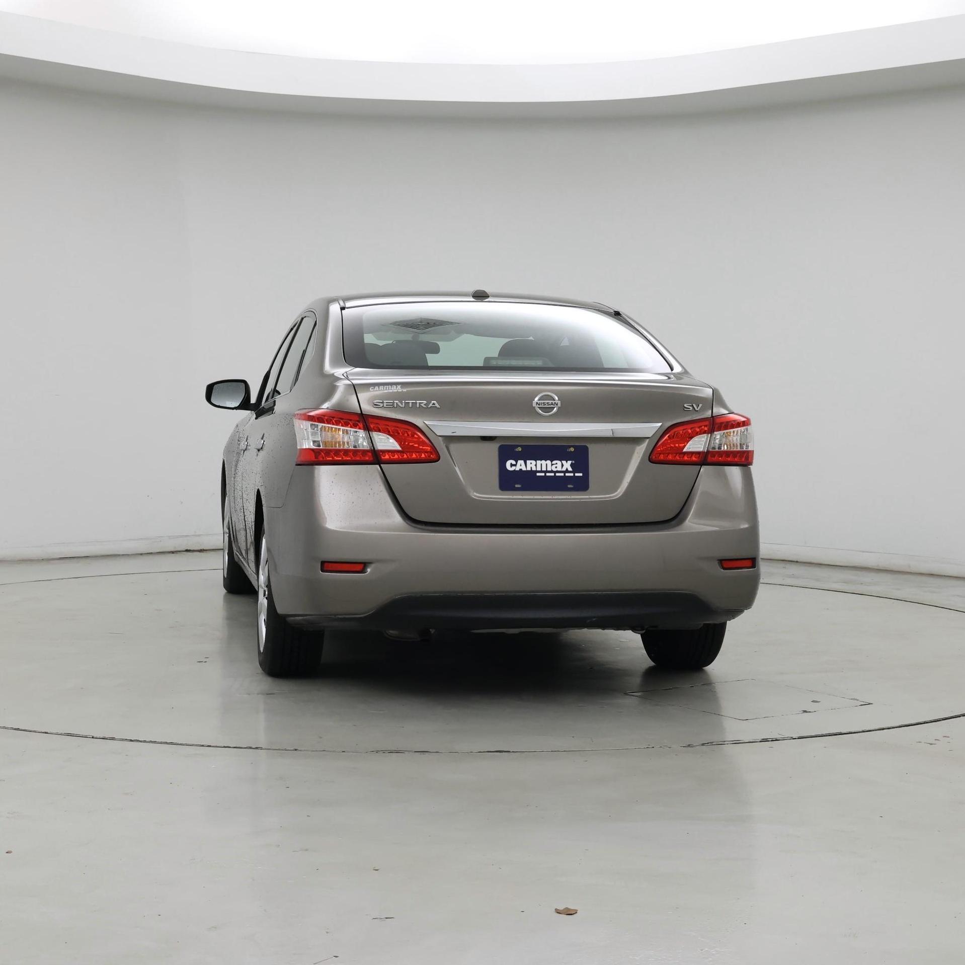Thumbnail: 2015 Nissan Sentra - 2