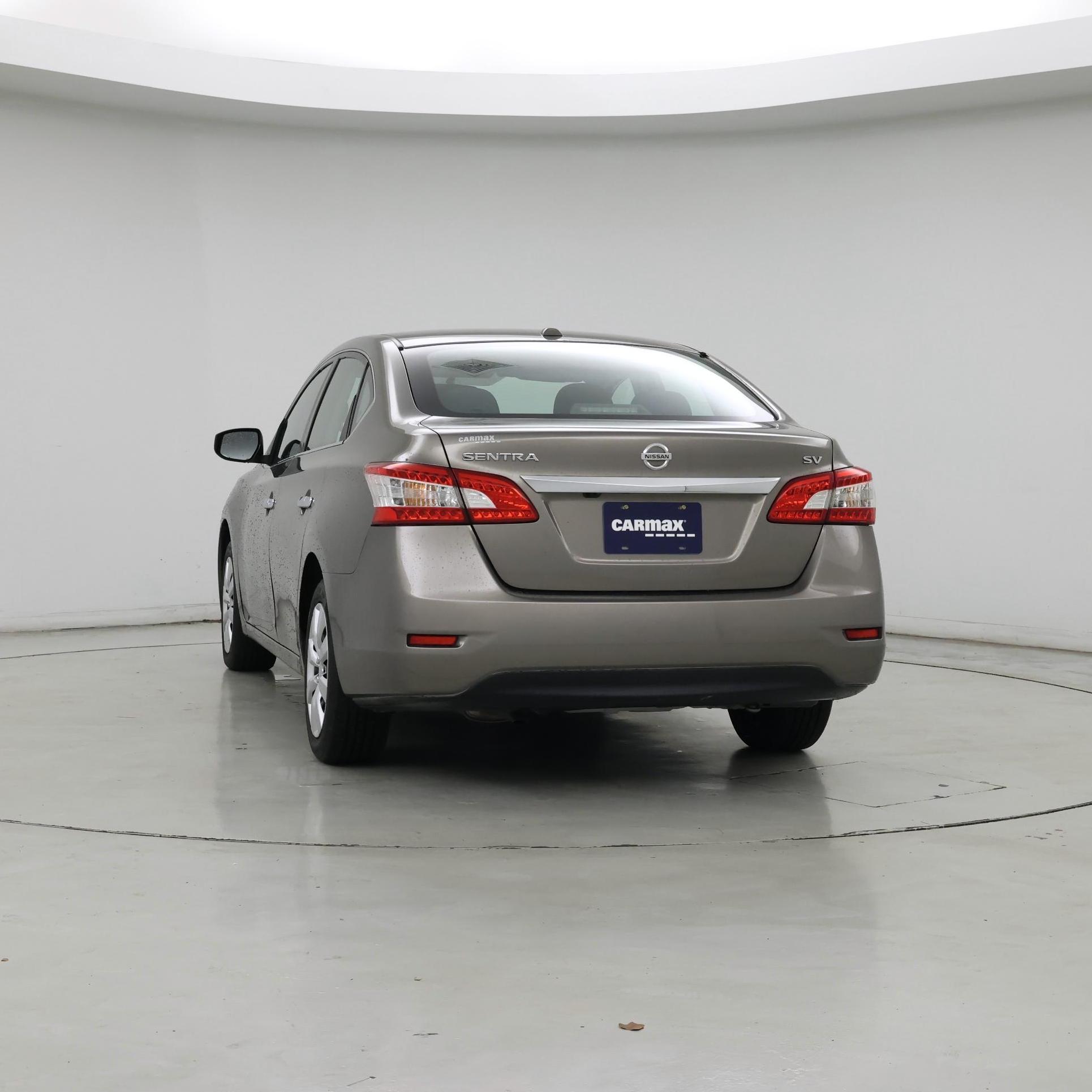 Thumbnail: 2015 Nissan Sentra - 3